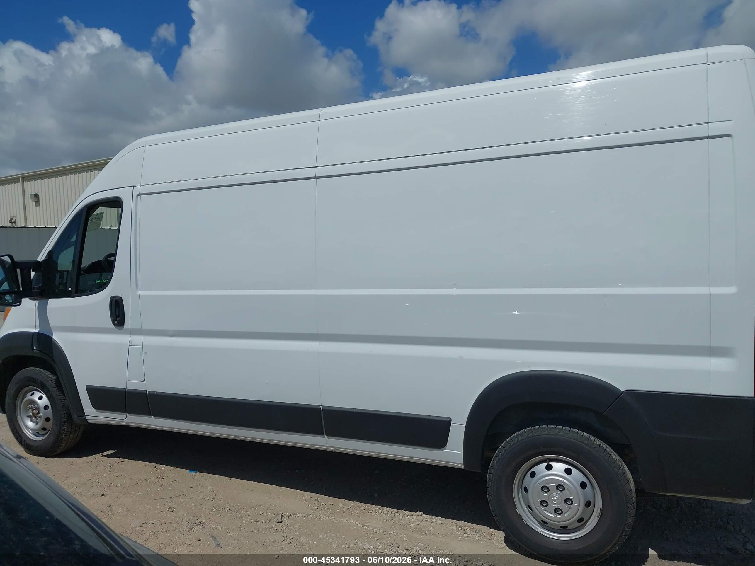 2023 Ram Promaster 2500   White vin: 3C6LRVDG5PE588204