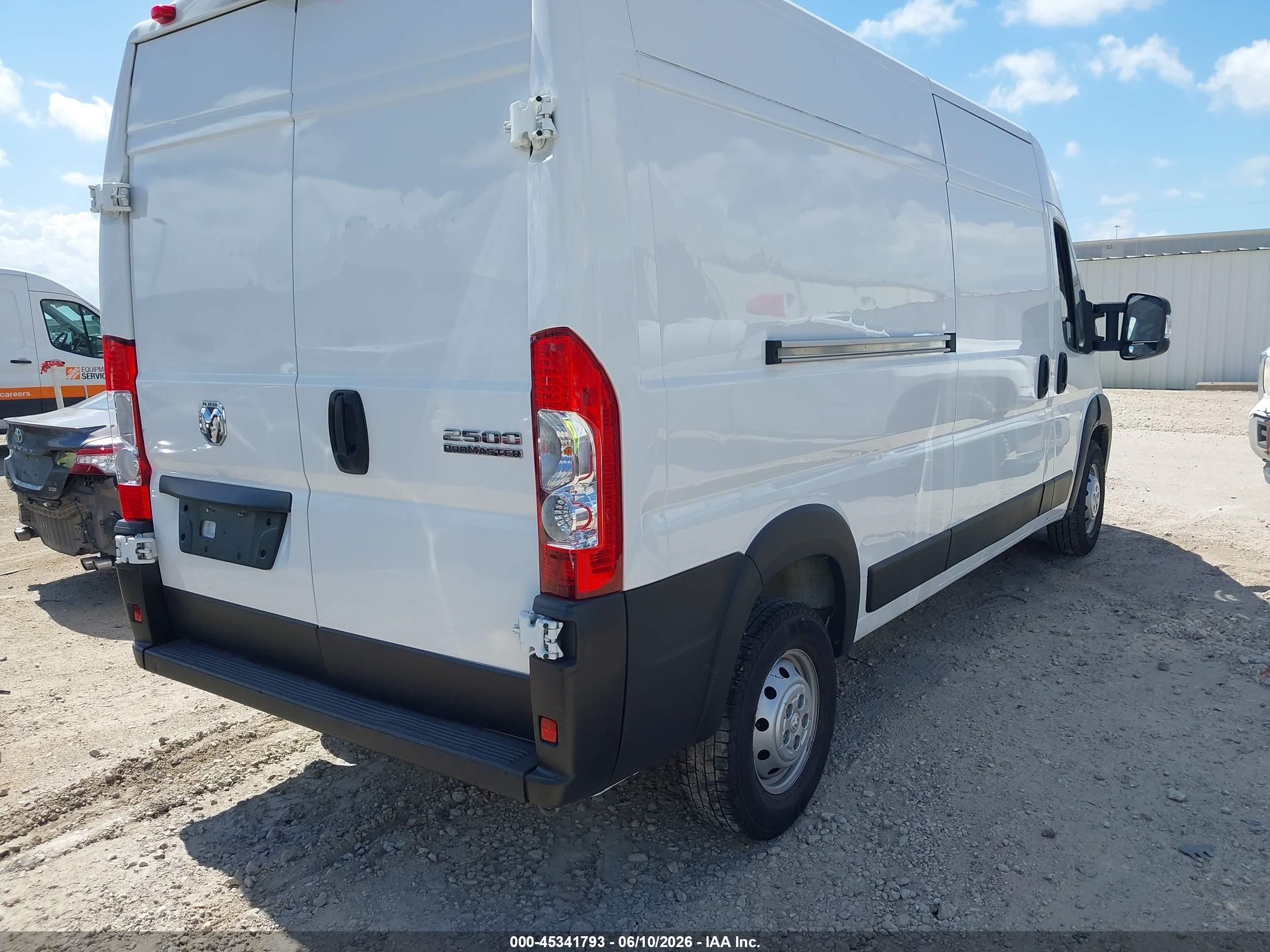 2023 Ram Promaster 2500   White vin: 3C6LRVDG5PE588204