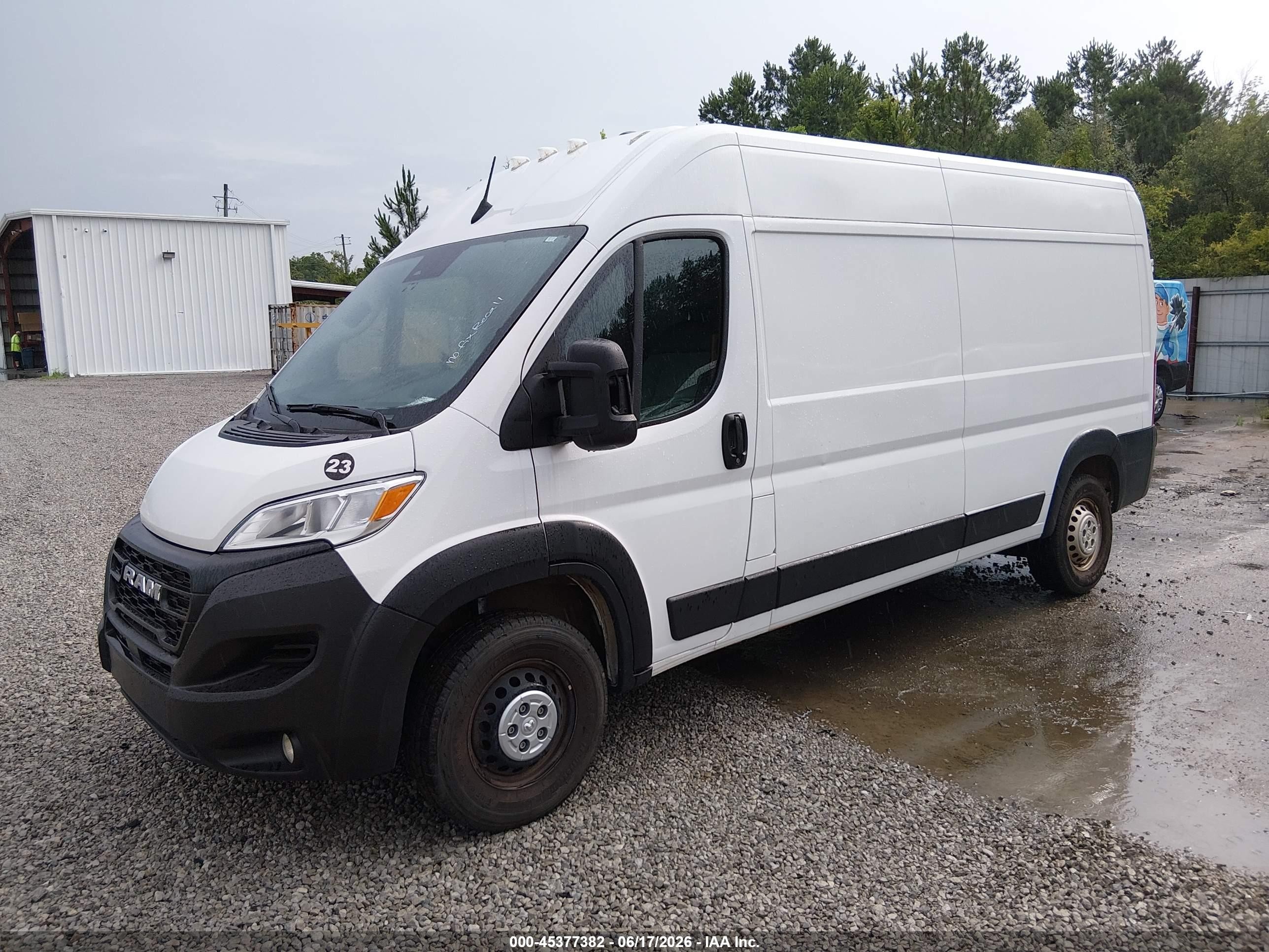 2024 Ram Promaster 2500 Tradesman High Roof 159 Wb W/pass Seat White vin: 3C6LRVDG7RE132188