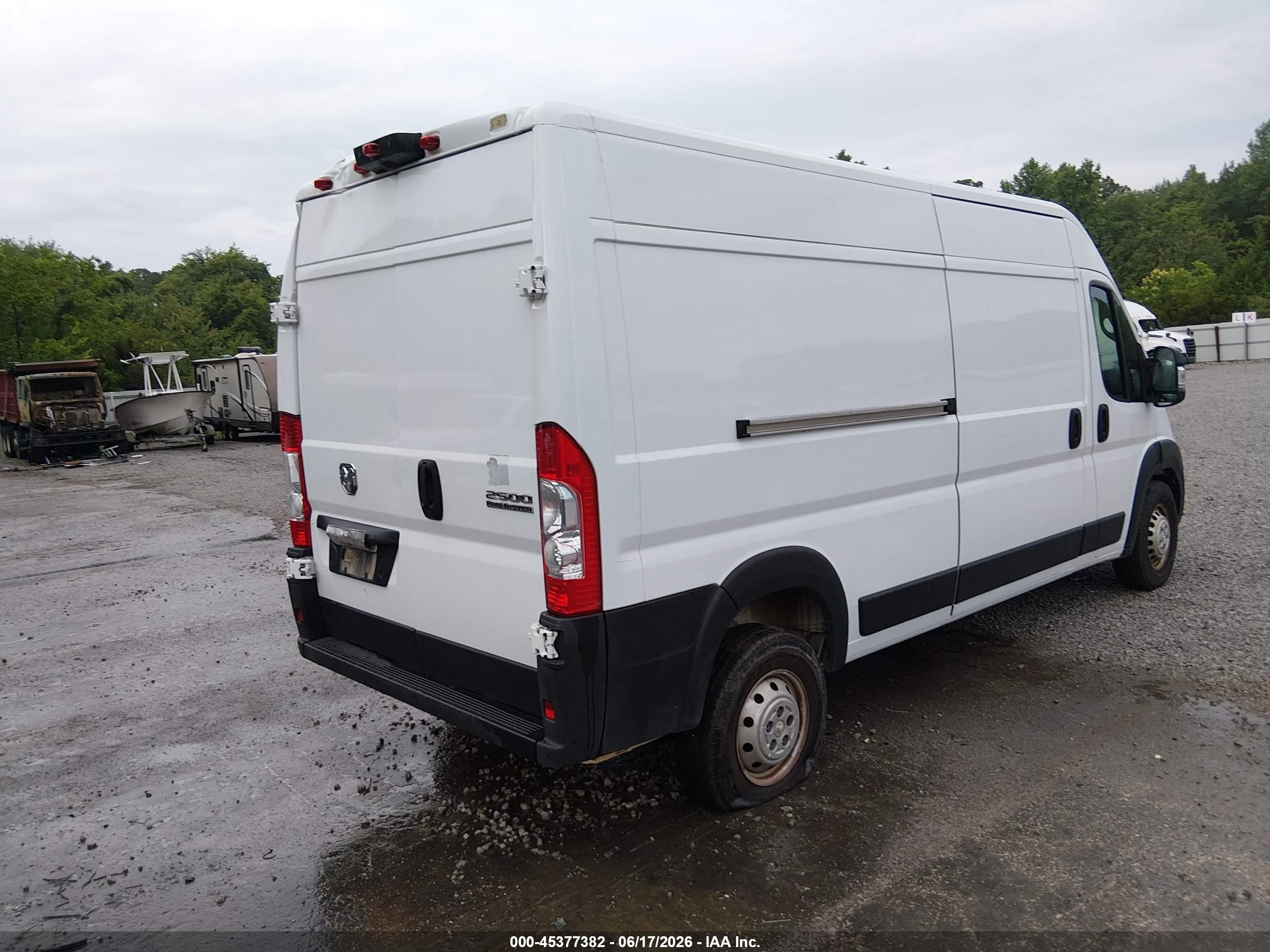 2024 Ram Promaster 2500 Tradesman High Roof 159 Wb W/pass Seat White vin: 3C6LRVDG7RE132188