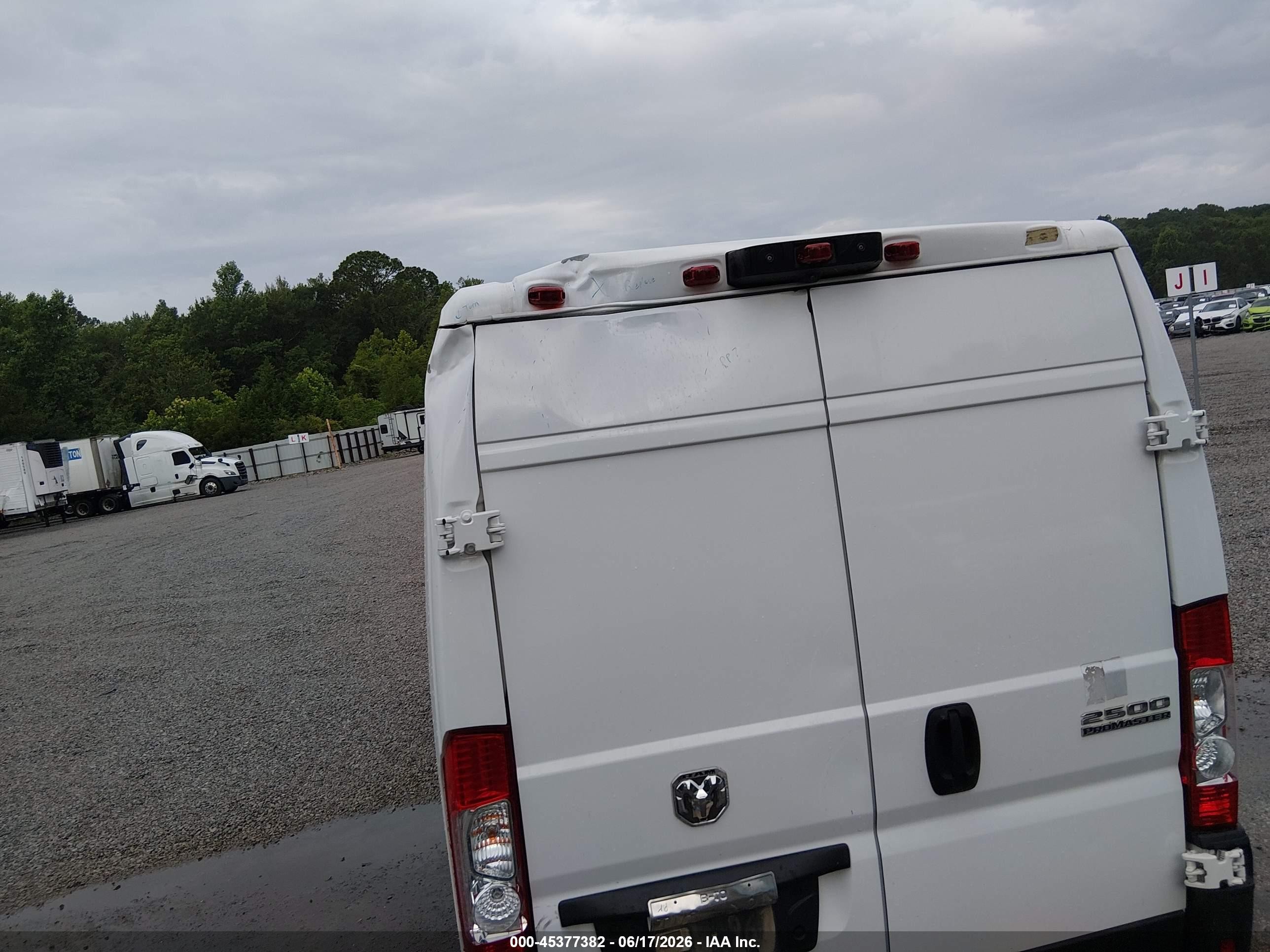 2024 Ram Promaster 2500 Tradesman High Roof 159 Wb W/pass Seat White vin: 3C6LRVDG7RE132188