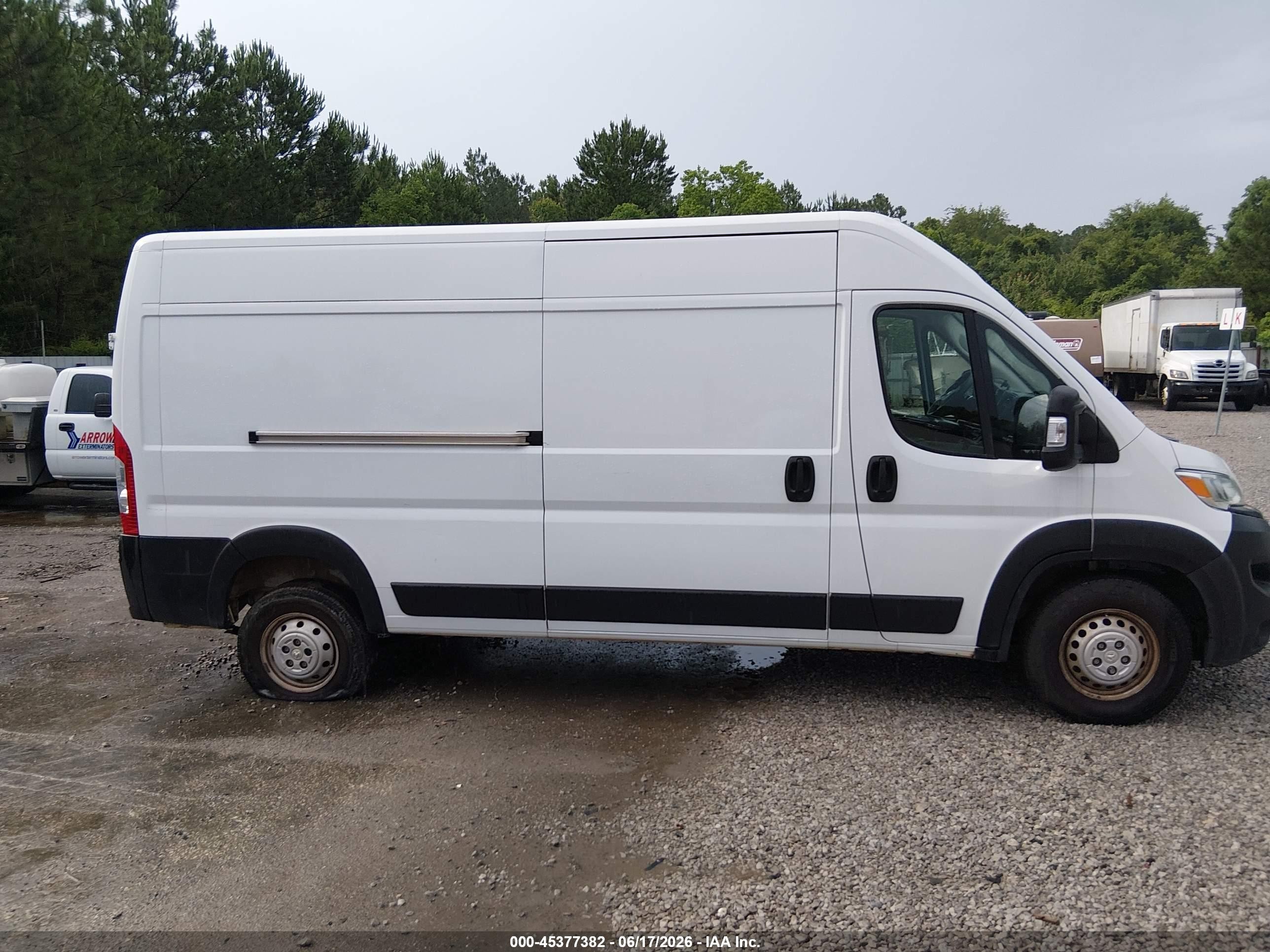 2024 Ram Promaster 2500 Tradesman High Roof 159 Wb W/pass Seat White vin: 3C6LRVDG7RE132188