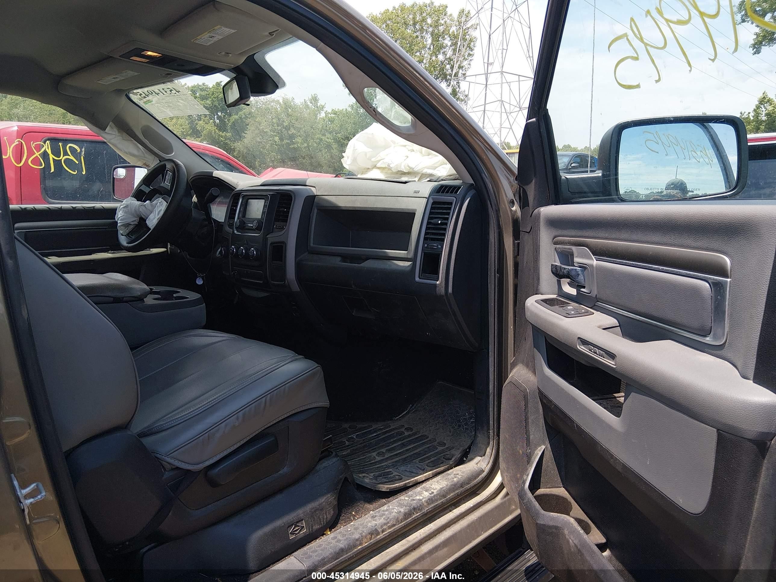 2014 Ram 2500 Tradesman Brown vin: 3C6MR5AJ6EG207871