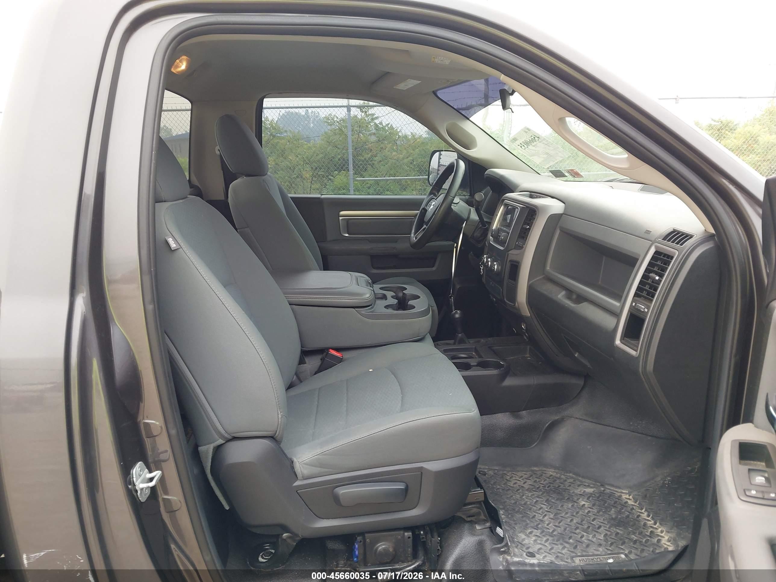 2014 Ram 2500 Tradesman Black vin: 3C6MR5AJ6EG239770
