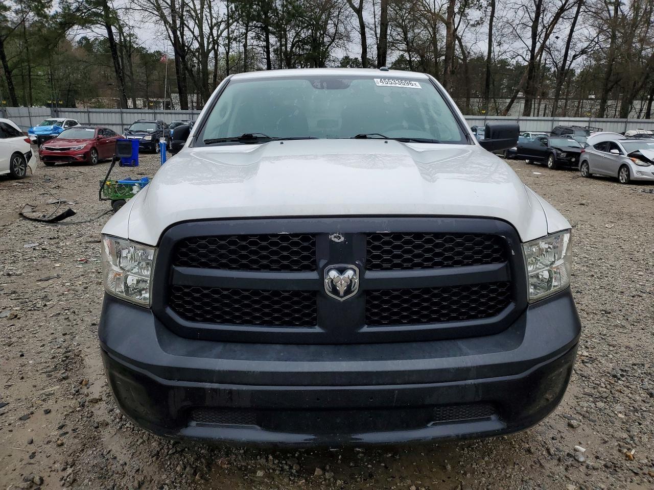 2019 Ram 1500 Classic Tradesman White vin: 3C6RR6KG7KG675859