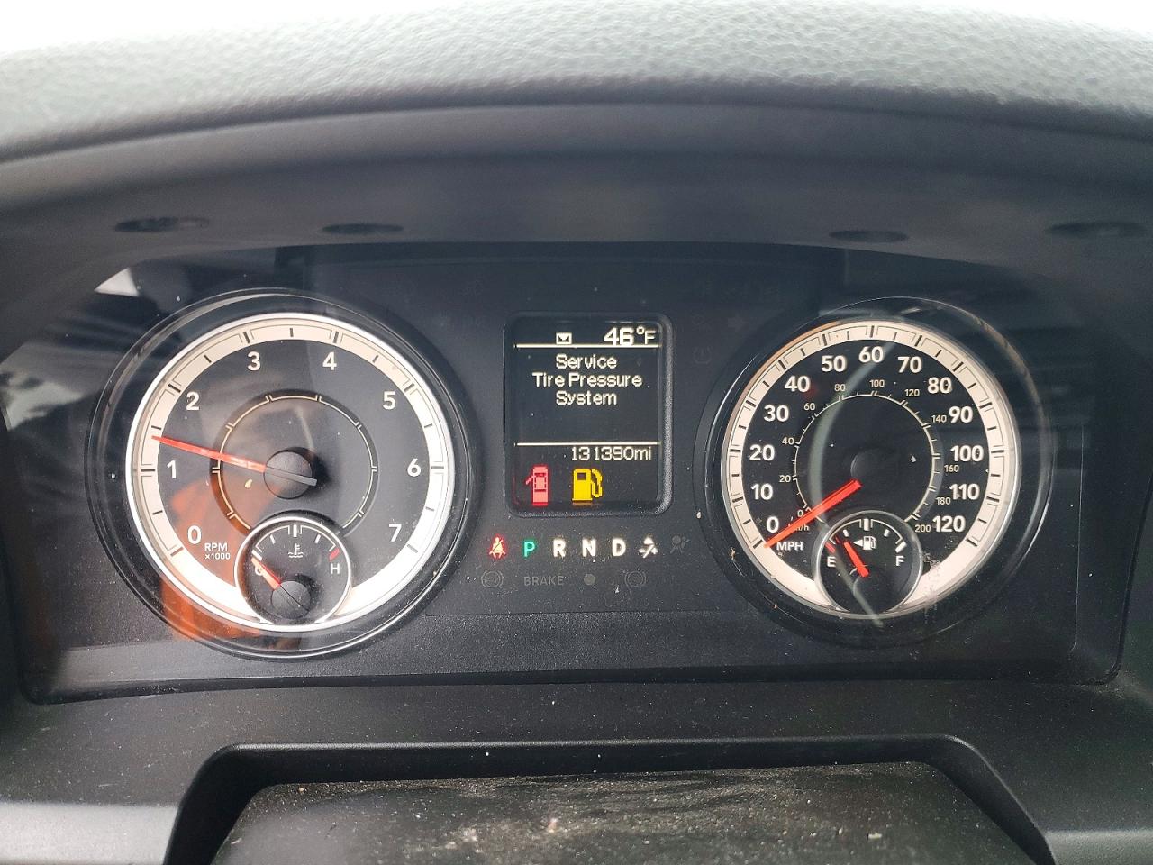 2019 Ram 1500 Classic Tradesman White vin: 3C6RR6KG7KG675859