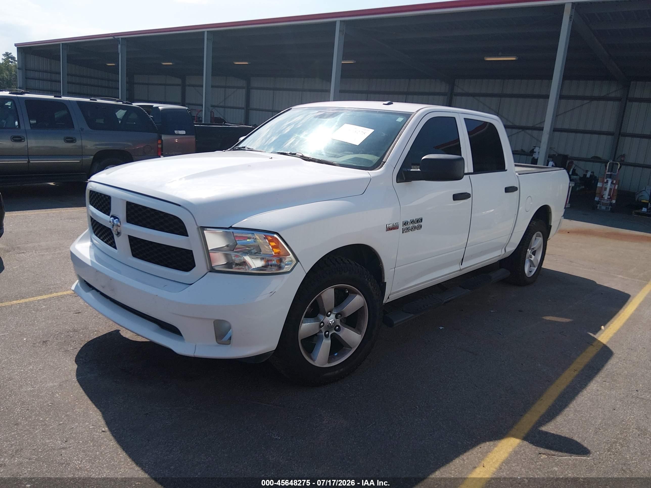 2015 Ram 1500 Express White vin: 3C6RR6KT3FG698817