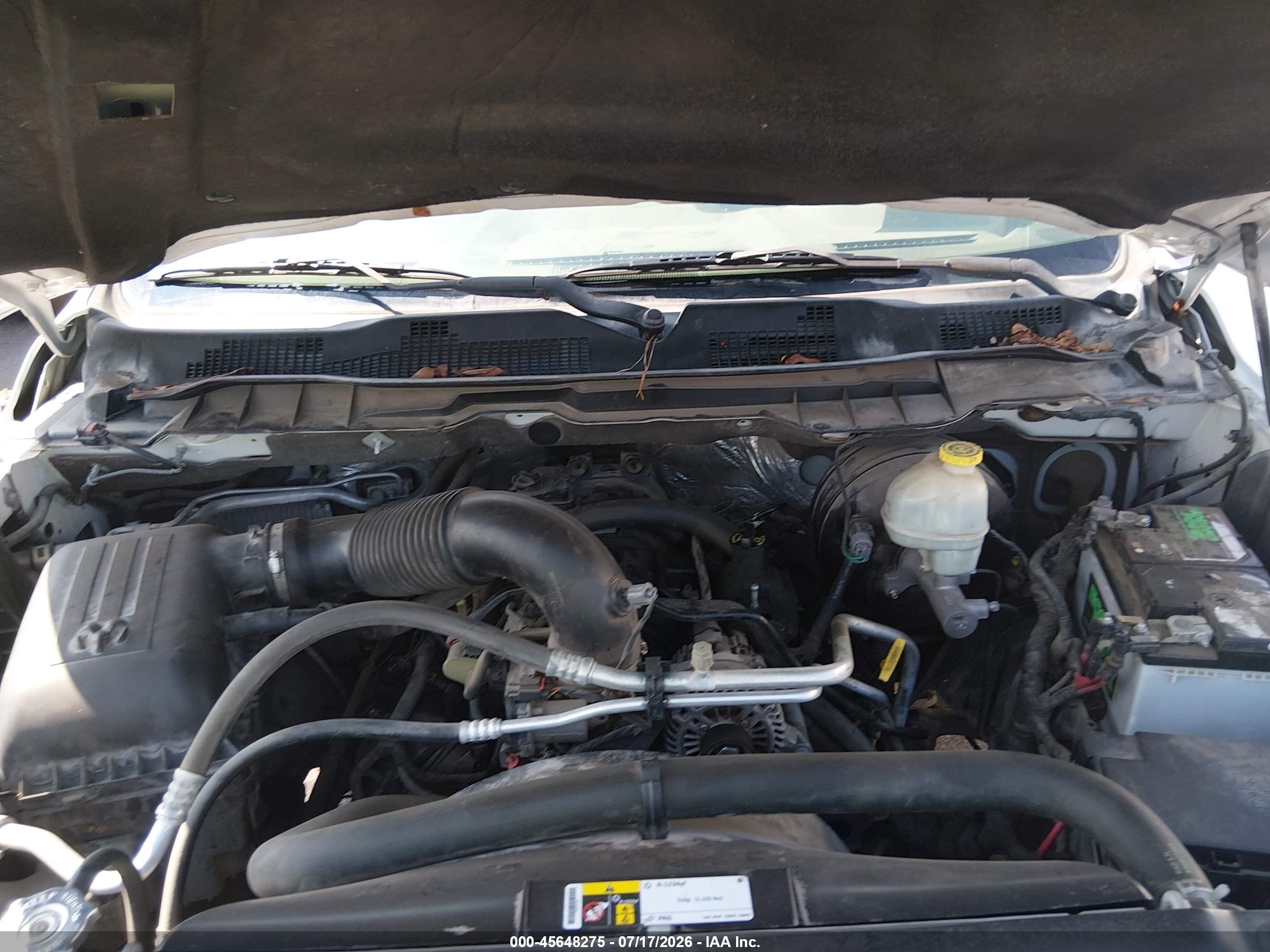 2015 Ram 1500 Express White vin: 3C6RR6KT3FG698817