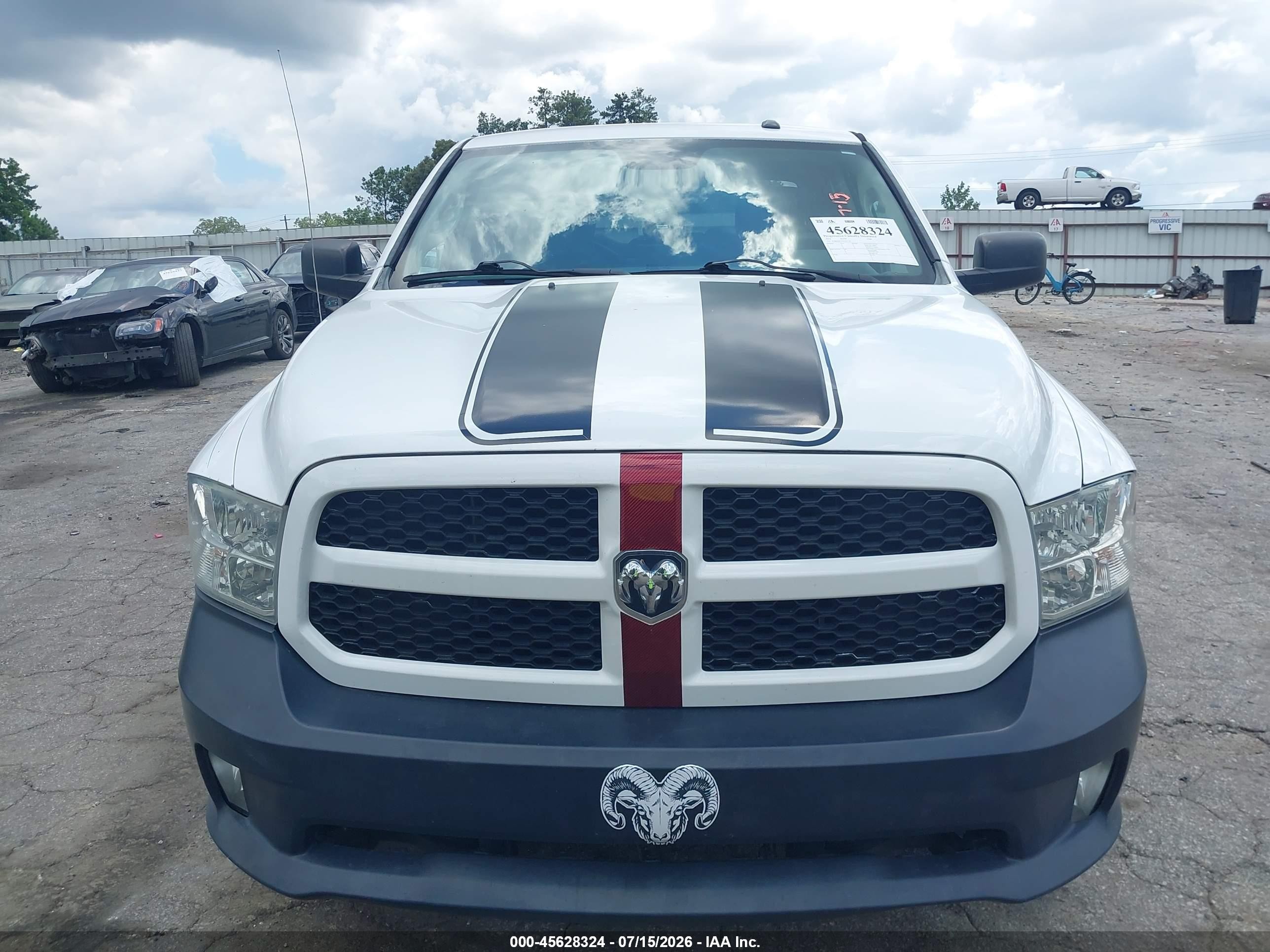 2014 Ram 1500 Express White vin: 3C6RR6KT7EG307134