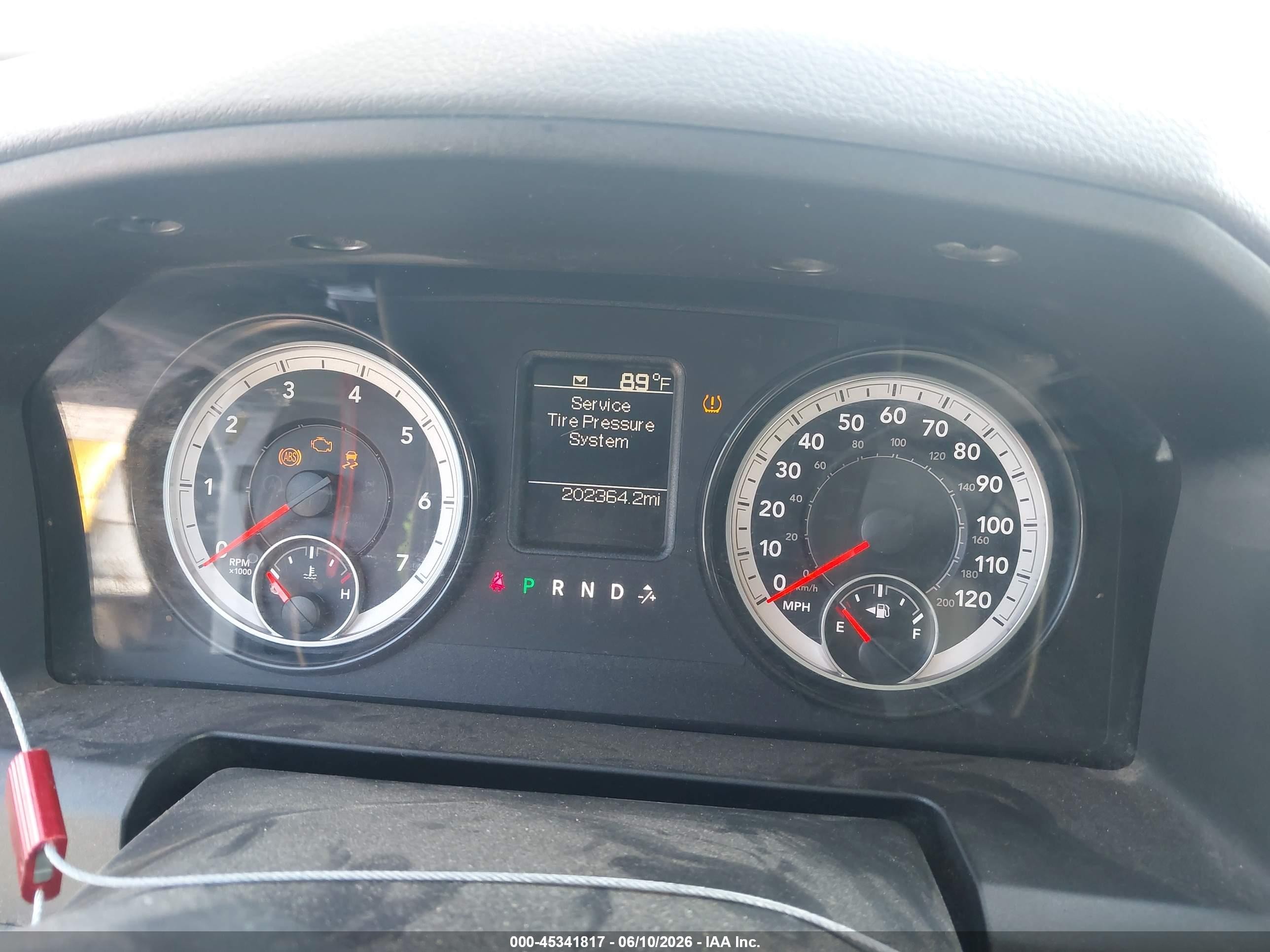 2015 Ram 1500 Express White vin: 3C6RR6KT7FG698545