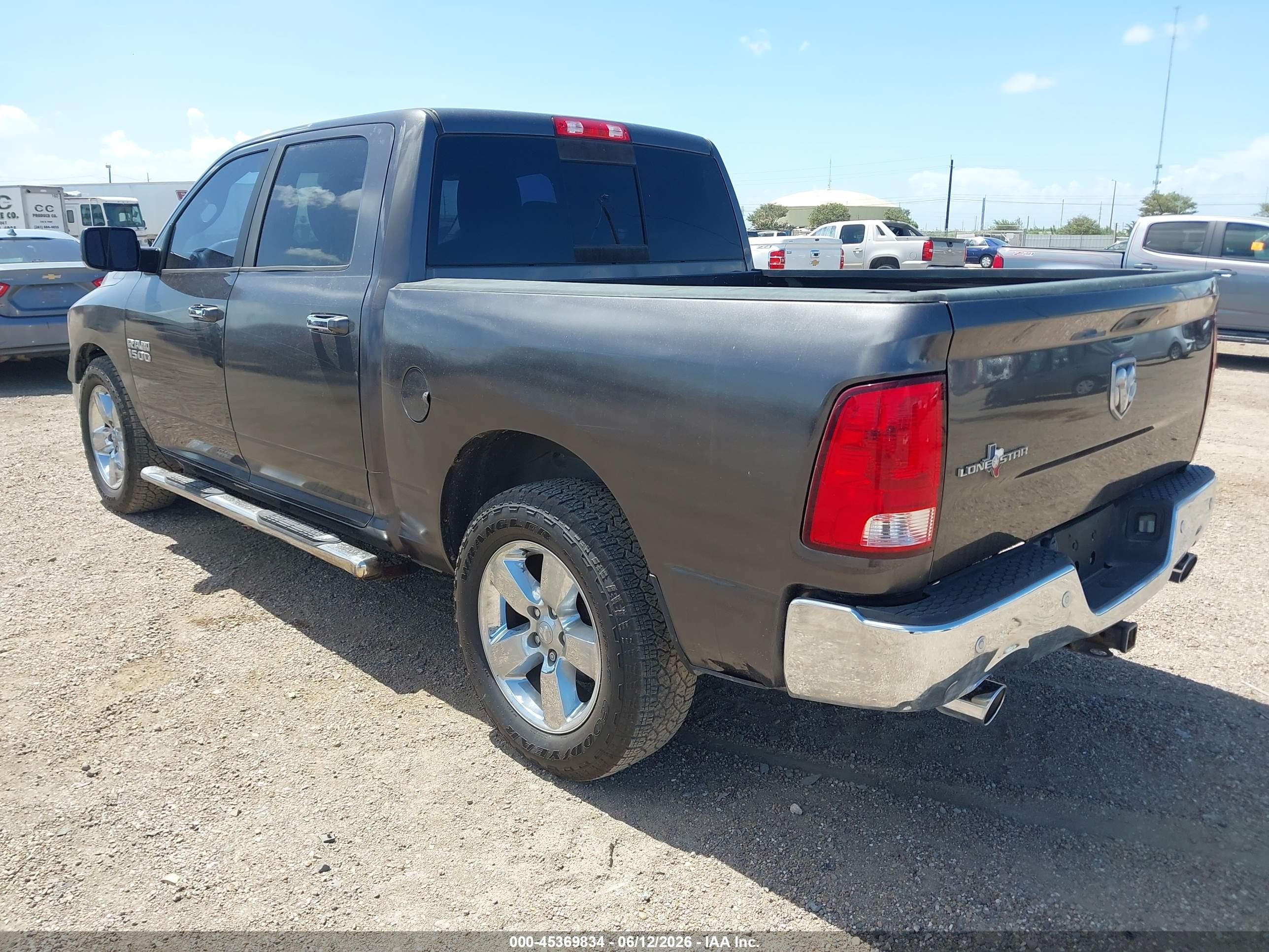 2017 Ram 1500 Lone Star  4x2 5'7 Box Gray vin: 3C6RR6LT0HG542364