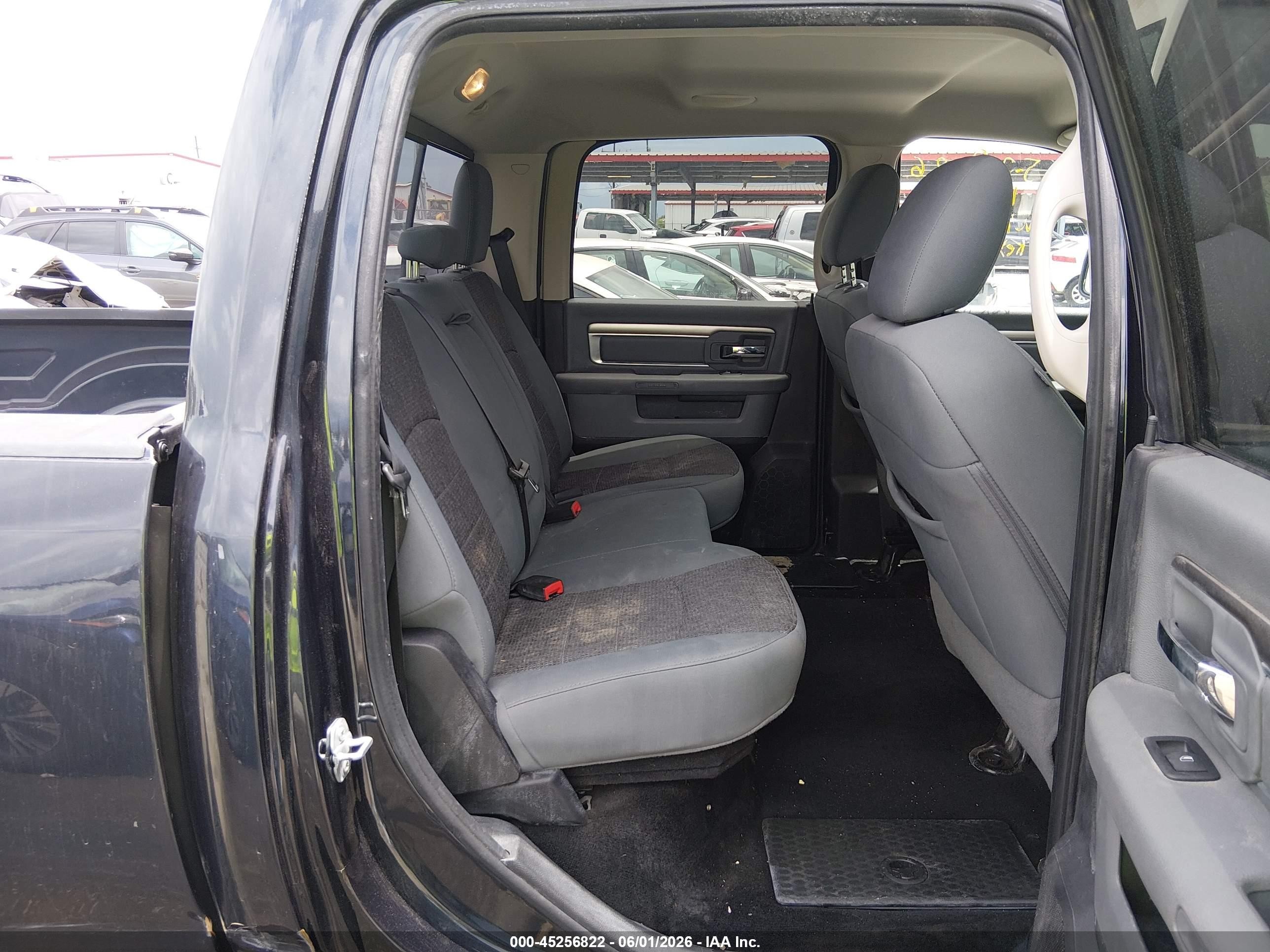2016 Ram 1500 Big Horn Black vin: 3C6RR6LT8GG370728