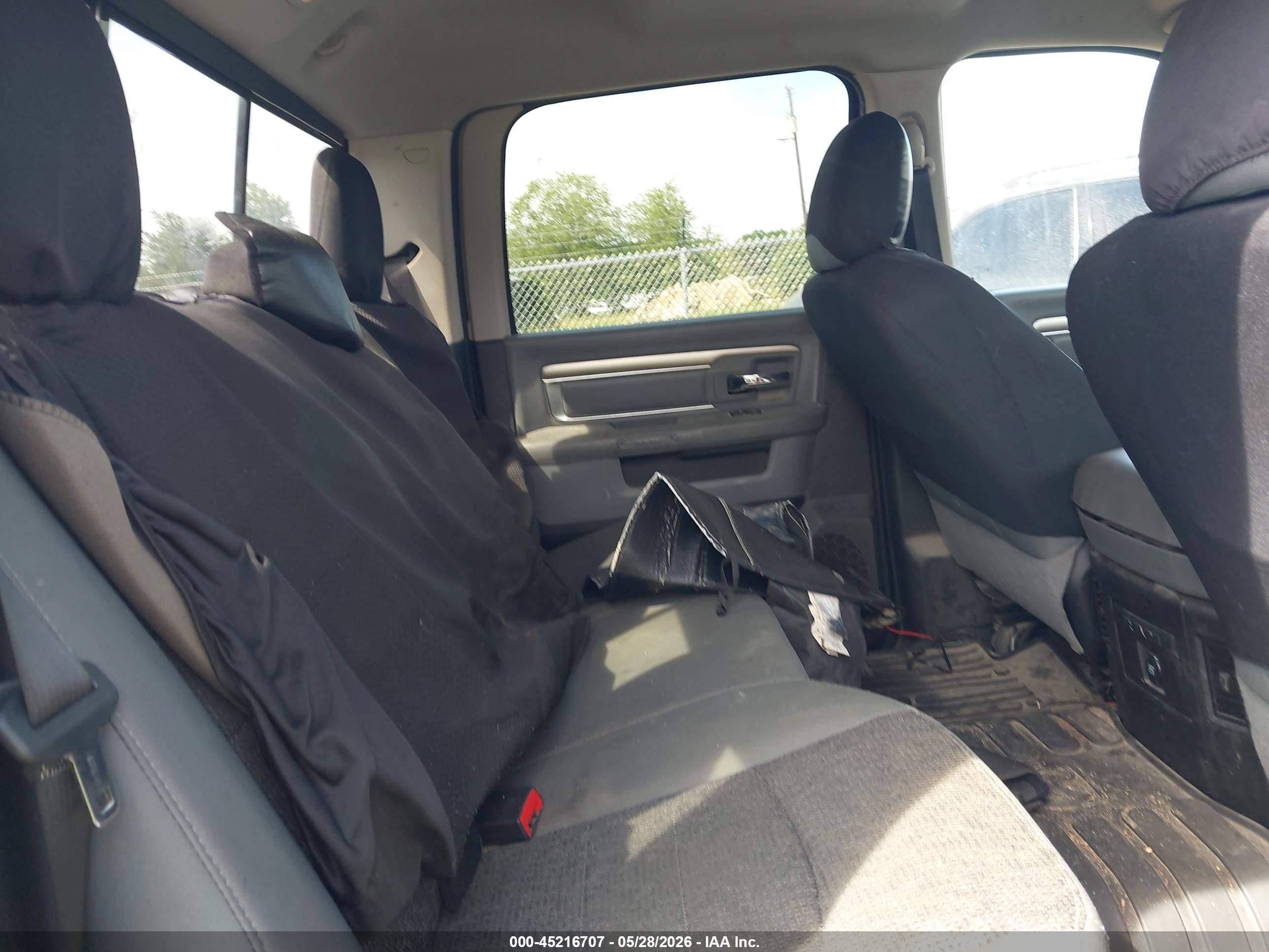 2018 Ram 1500 Big Horn  4x2 5'7 Box Gray vin: 3C6RR6LTXJG195258