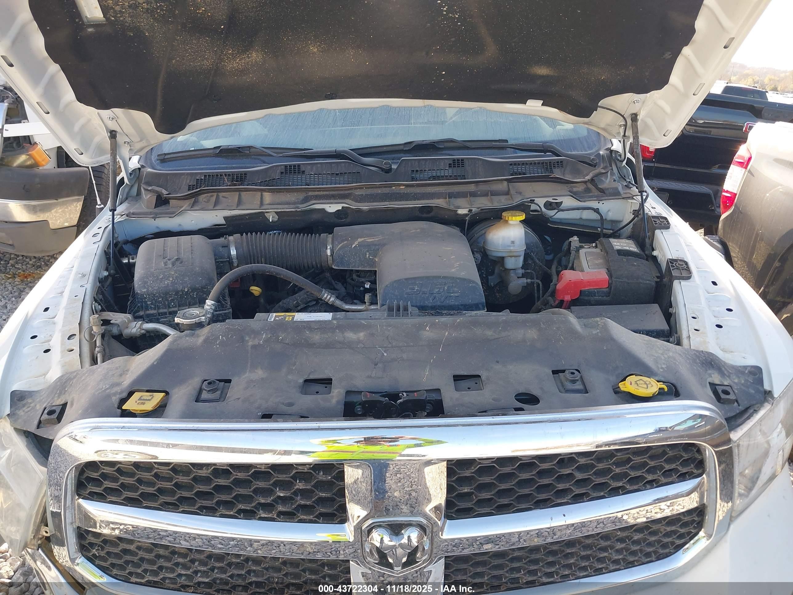 2023 Ram 1500 Classic Tradesman  4x4 5'7 Box White vin: 3C6RR7KG7PG662526