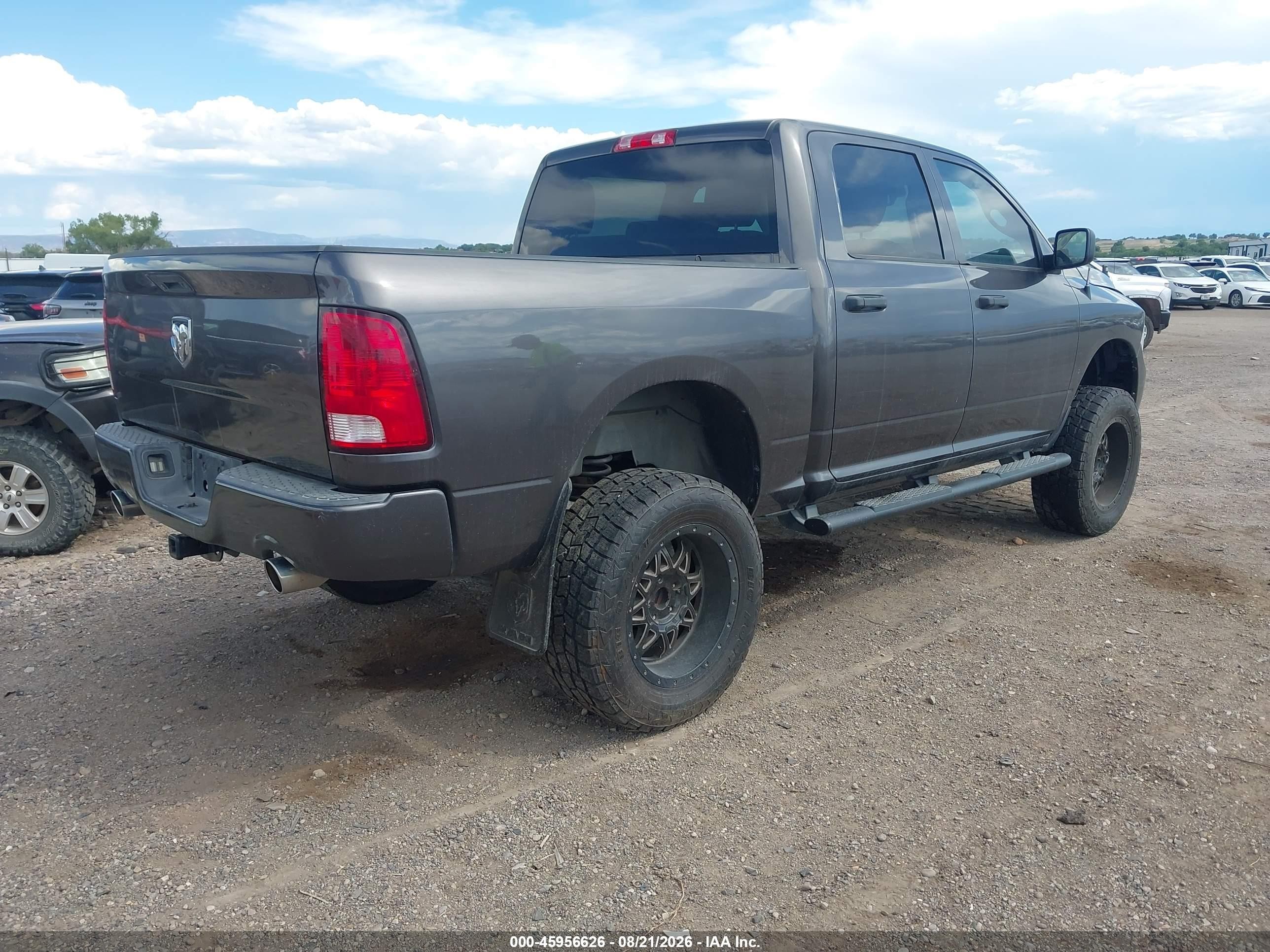 2015 Ram 1500 Express Silver vin: 3C6RR7KT0FG700805