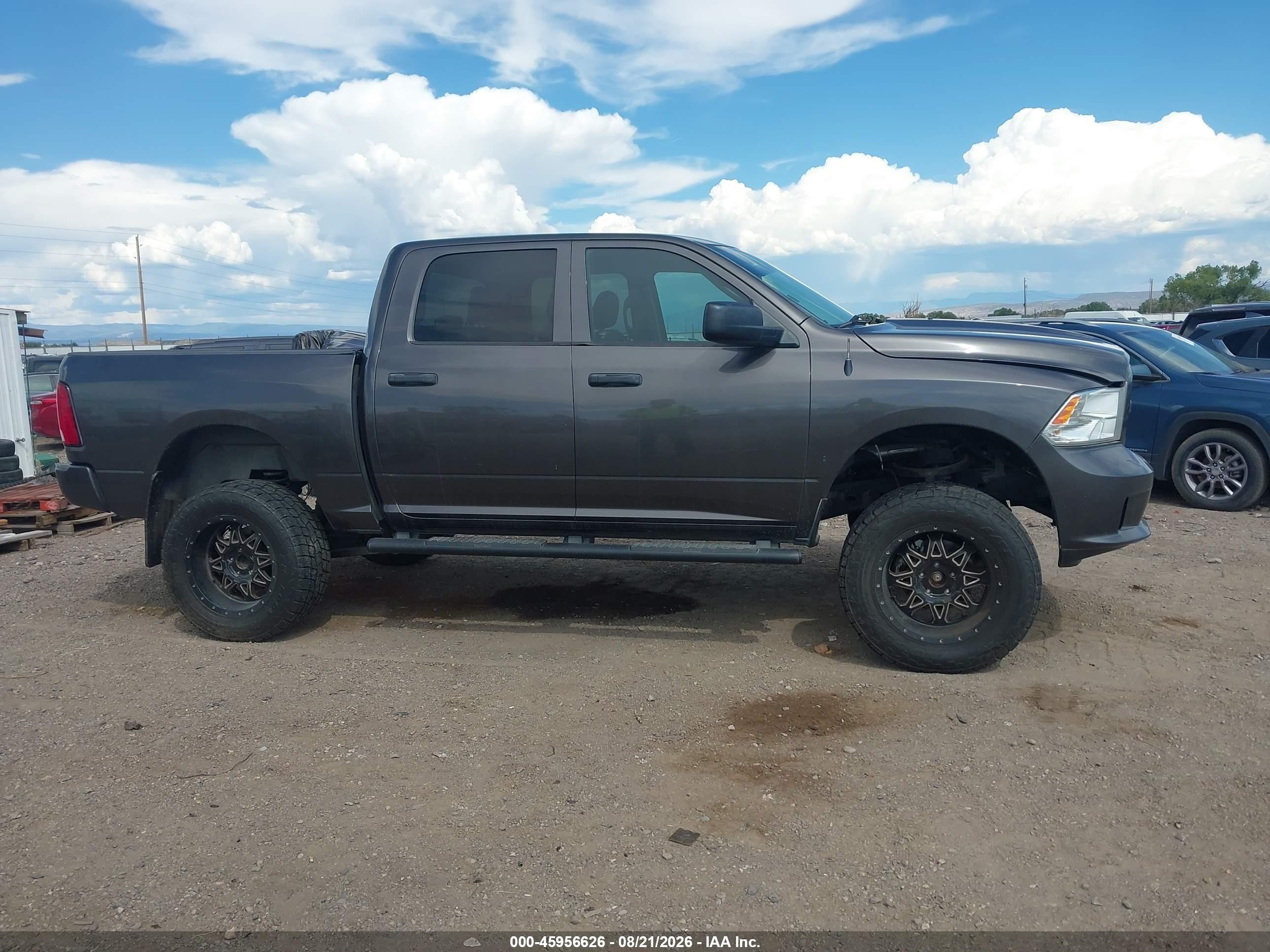 2015 Ram 1500 Express Silver vin: 3C6RR7KT0FG700805