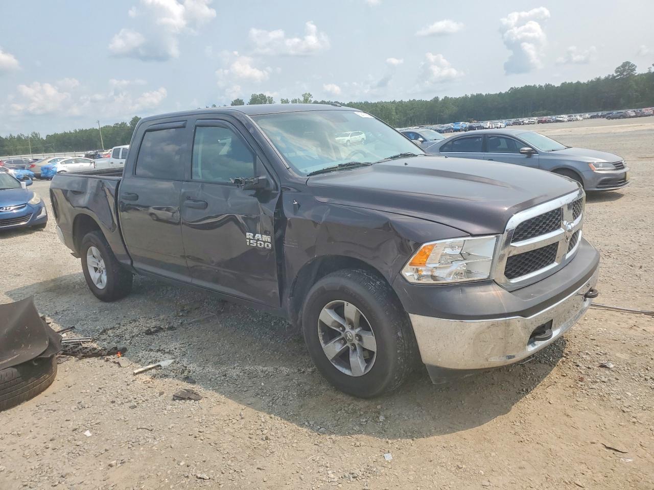 2016 Ram 1500 St Burgundy vin: 3C6RR7KT0GG316251