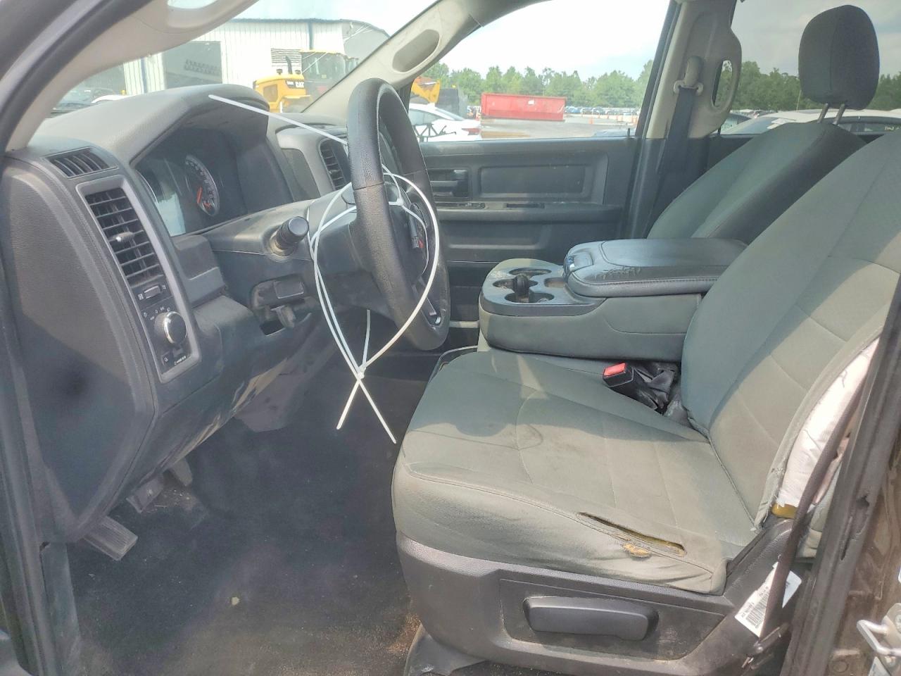 2016 Ram 1500 St Burgundy vin: 3C6RR7KT0GG316251