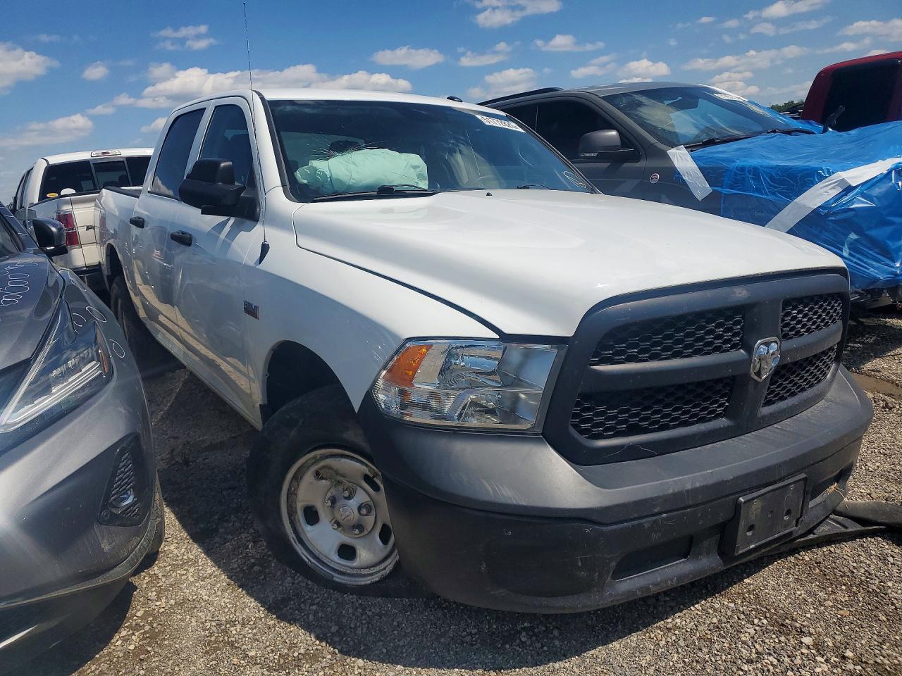 2022 Ram 1500 Classic Tradesman White vin: 3C6RR7KT1NG413133