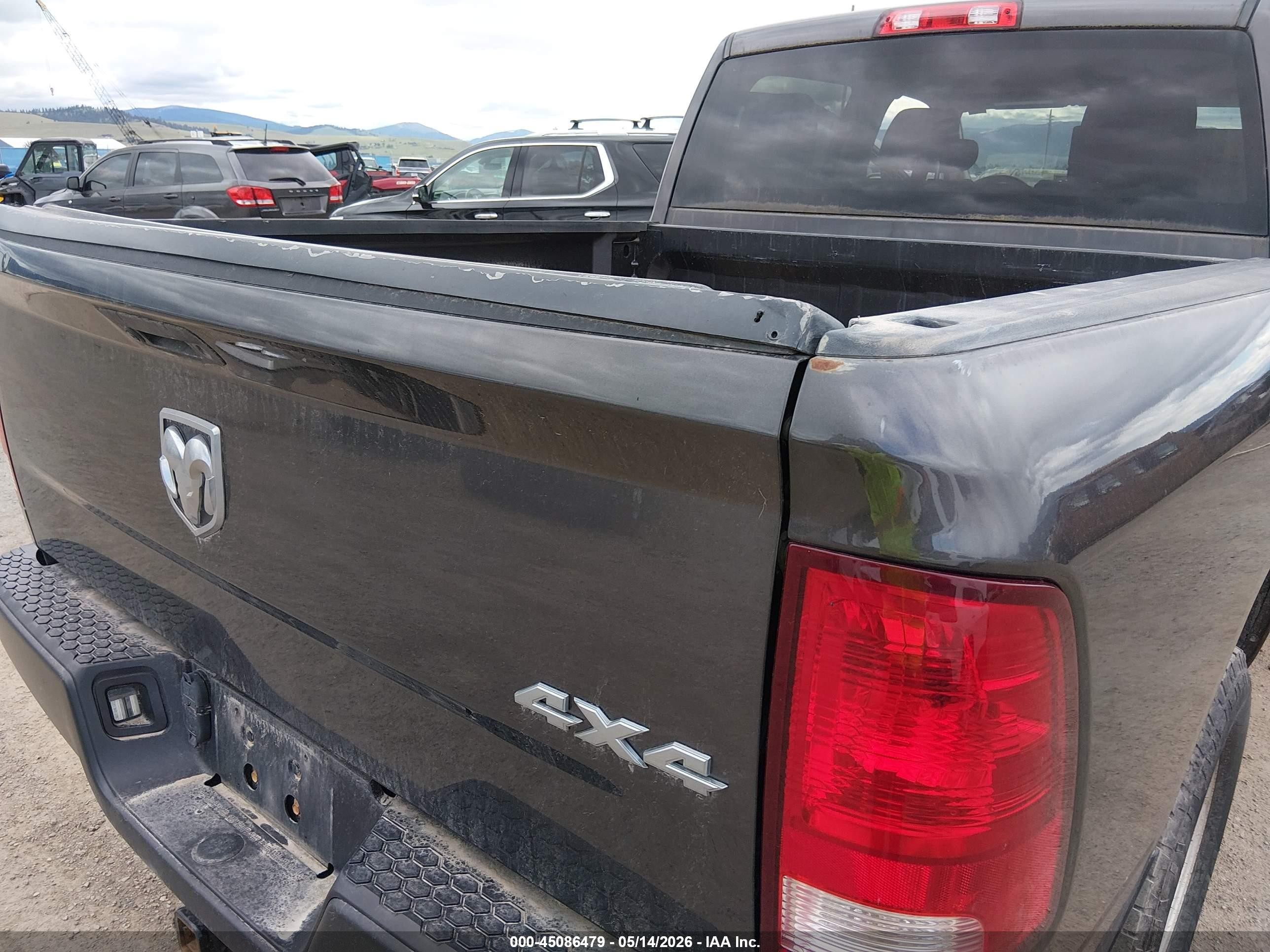 2017 Ram 1500 Tradesman  4x4 5'7 Box Brown vin: 3C6RR7KT2HG765321
