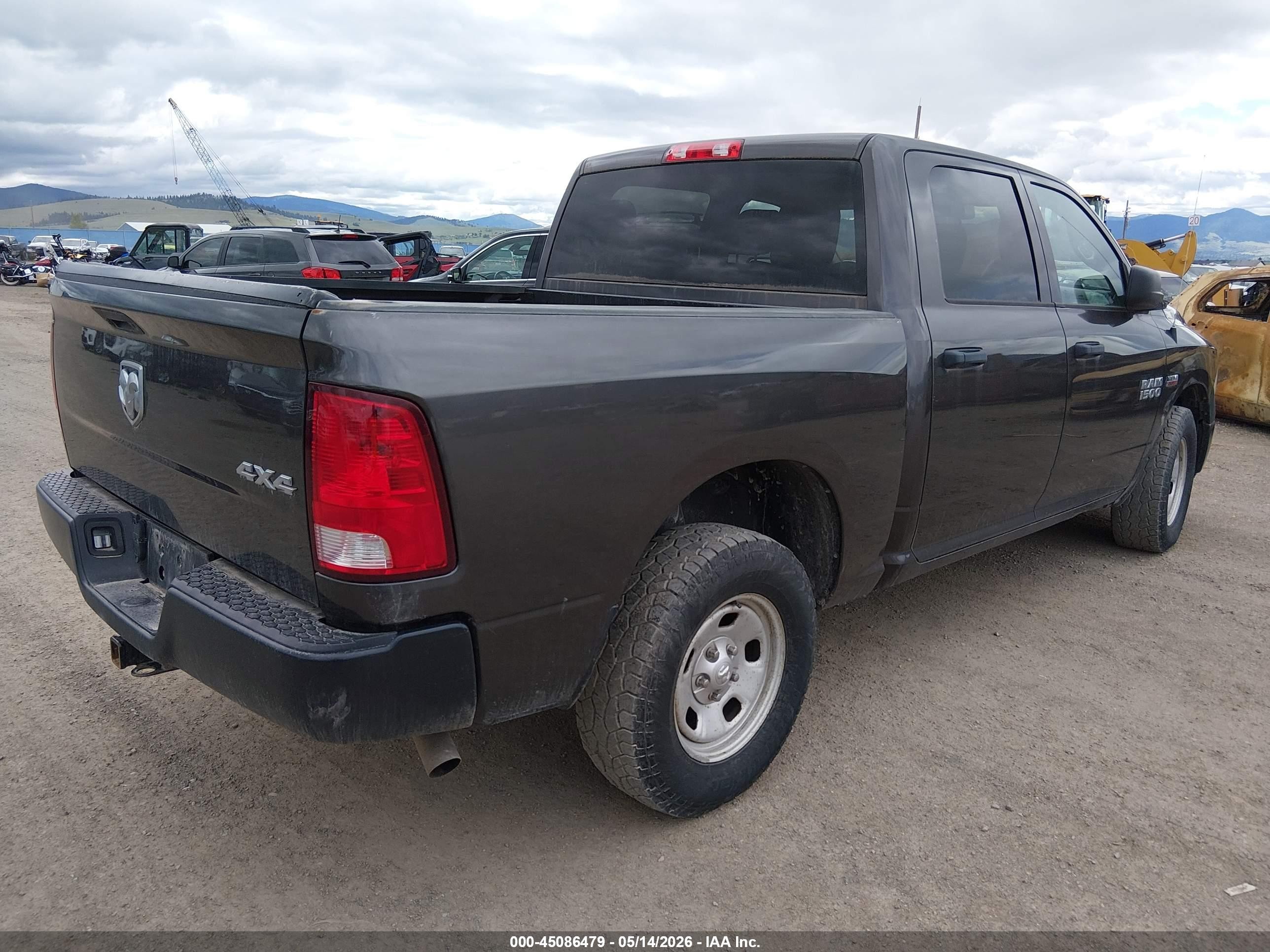 2017 Ram 1500 Tradesman  4x4 5'7 Box Brown vin: 3C6RR7KT2HG765321