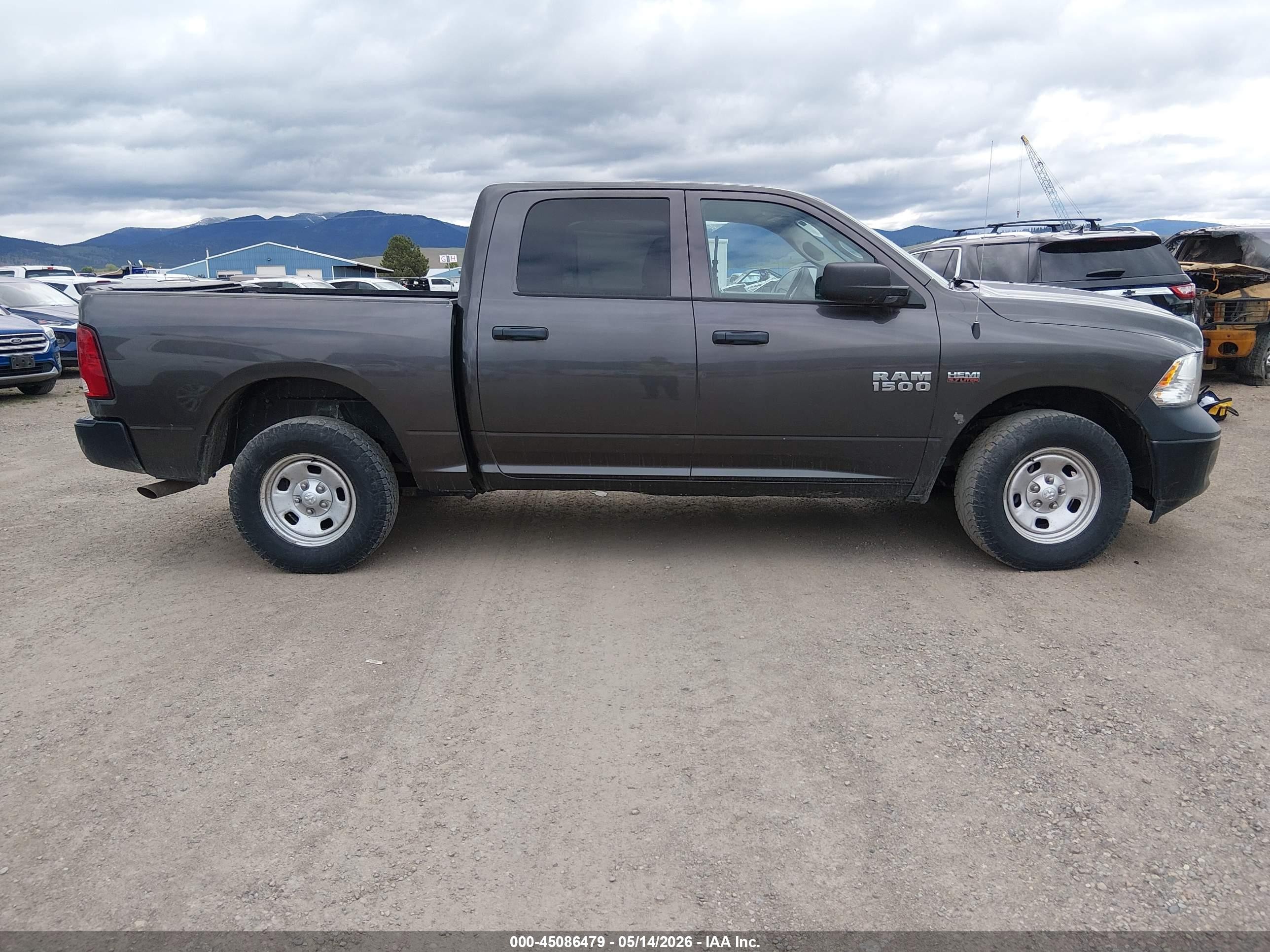 2017 Ram 1500 Tradesman  4x4 5'7 Box Brown vin: 3C6RR7KT2HG765321