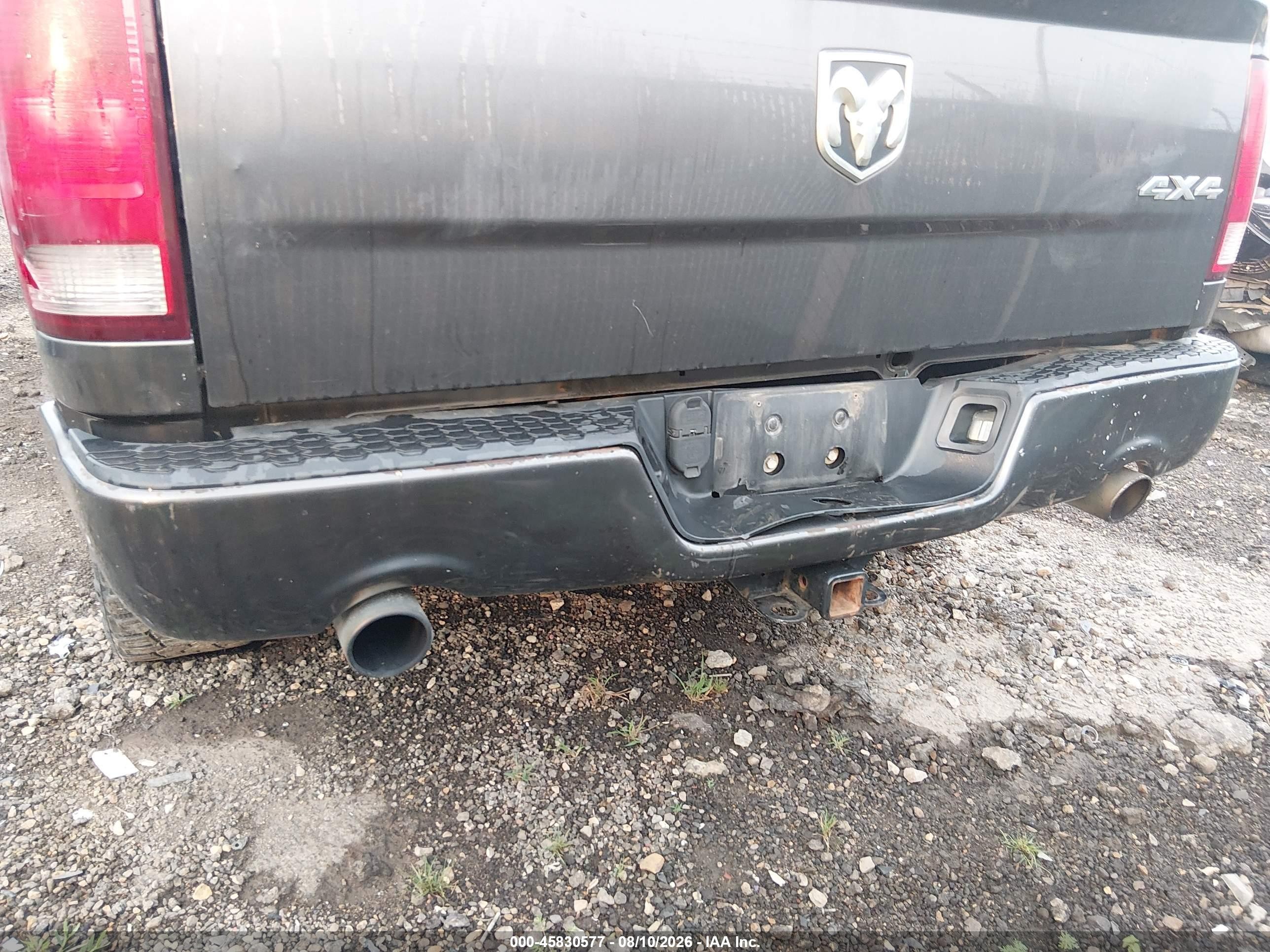 2018 Ram 1500 Express  4x4 5'7 Box Gray vin: 3C6RR7KT3JG198431