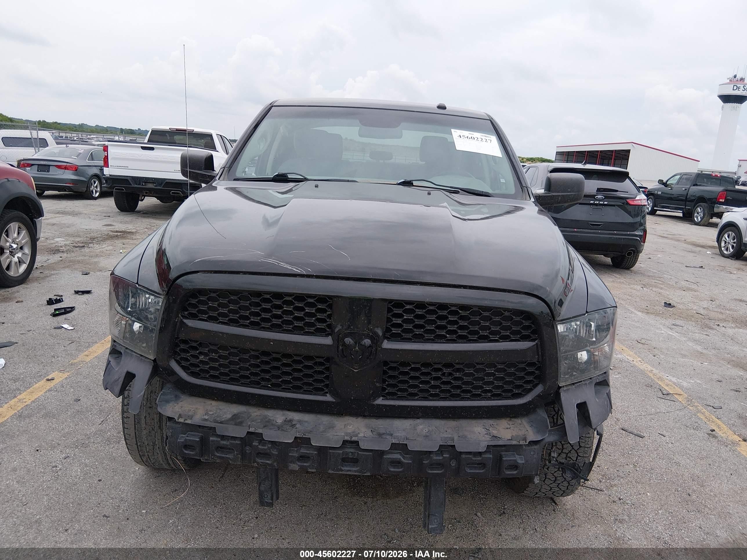2015 Ram 1500 Express Black vin: 3C6RR7KT4FG676010