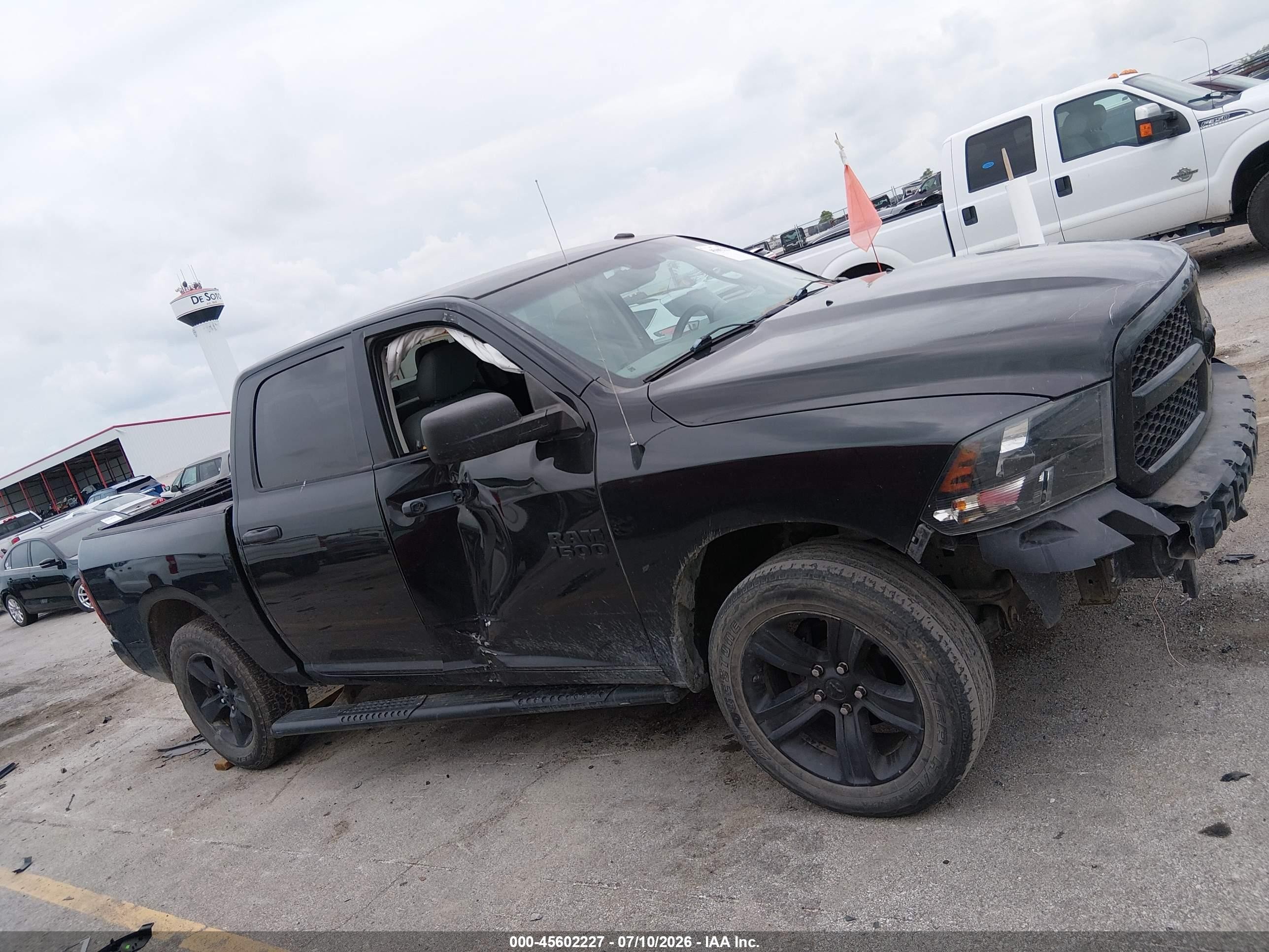 2015 Ram 1500 Express Black vin: 3C6RR7KT4FG676010