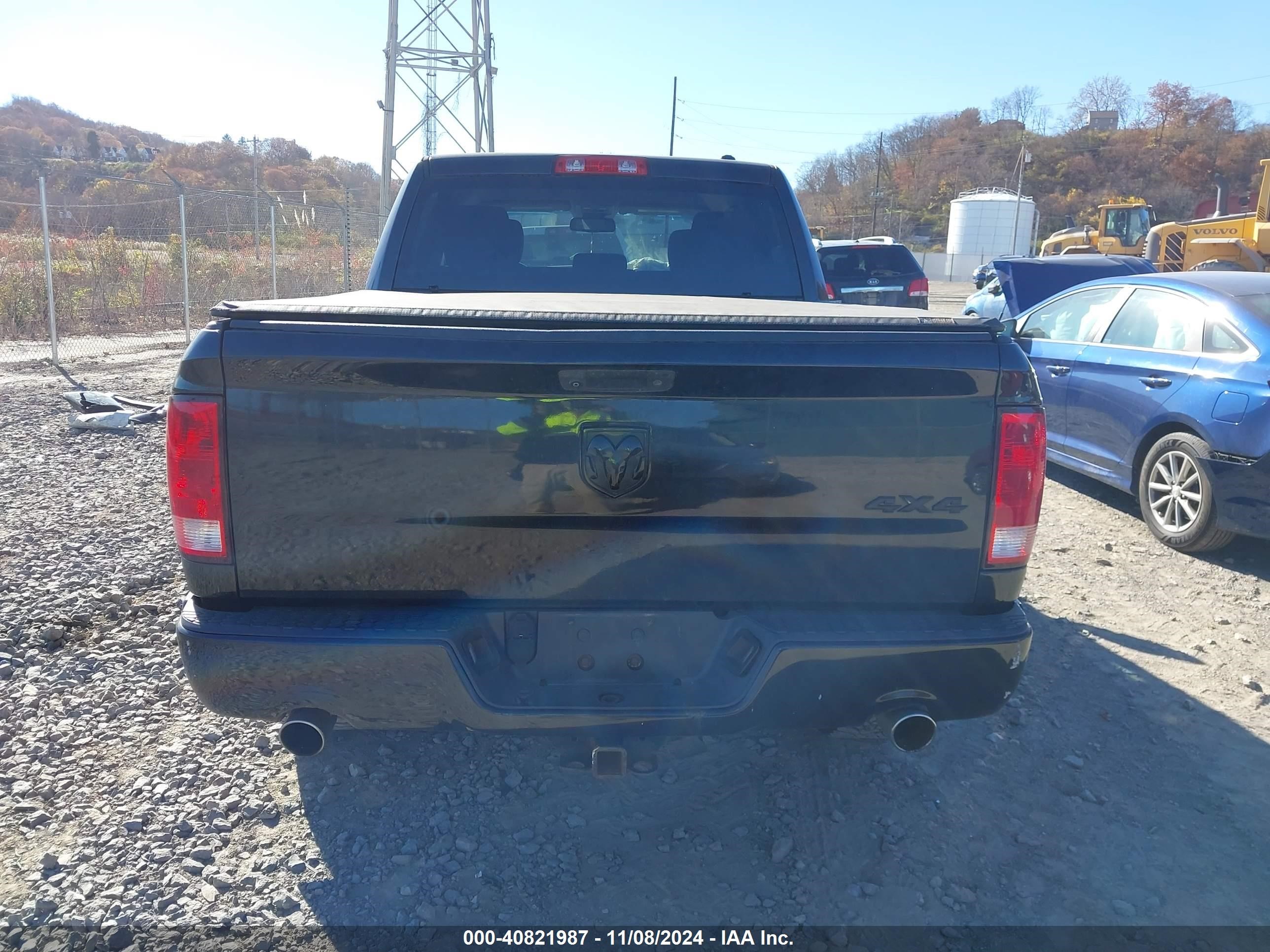2015 Ram 1500 Express Black vin: 3C6RR7KT5FG676808