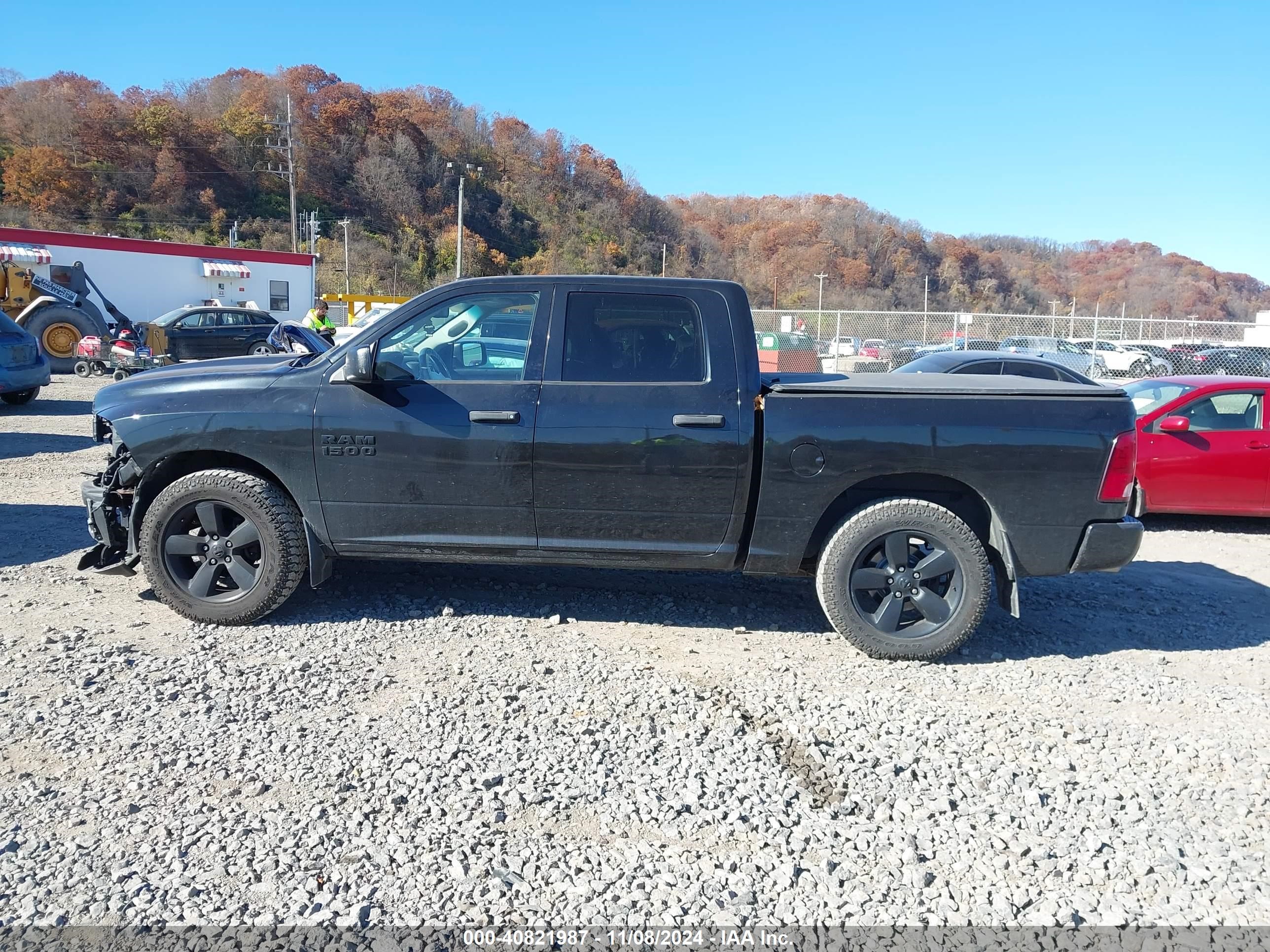 2015 Ram 1500 Express Black vin: 3C6RR7KT5FG676808