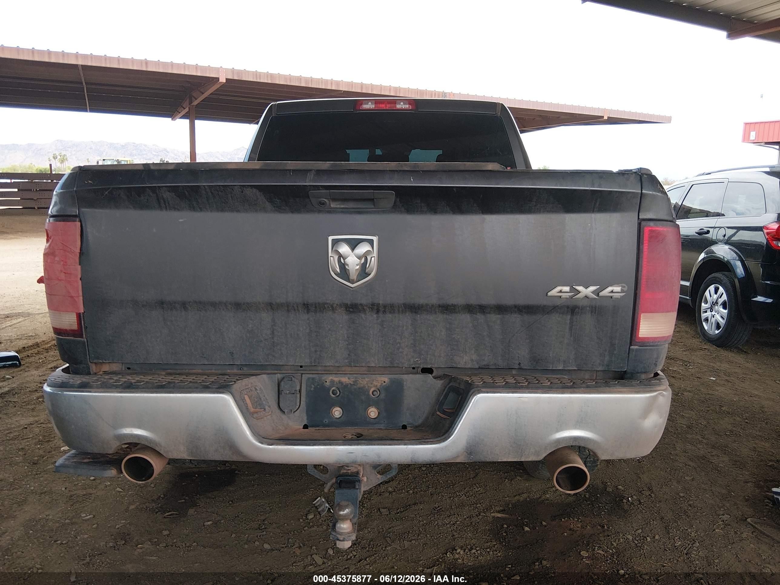 2021 Ram 1500 Classic Tradesman  4x4 5'7 Box Gray vin: 3C6RR7KT5MG665319