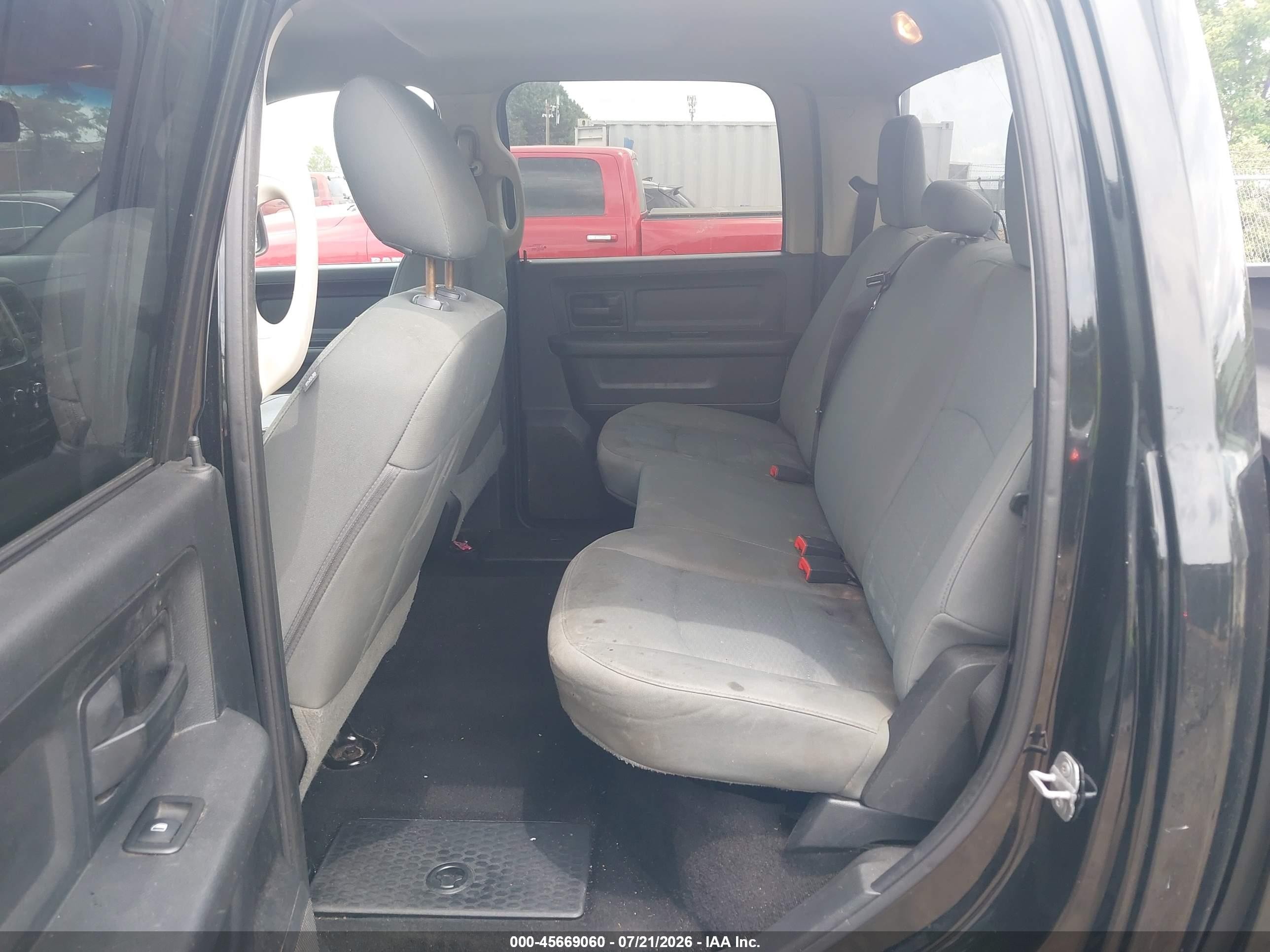 2014 Ram 1500 Express Black vin: 3C6RR7KT7EG289143