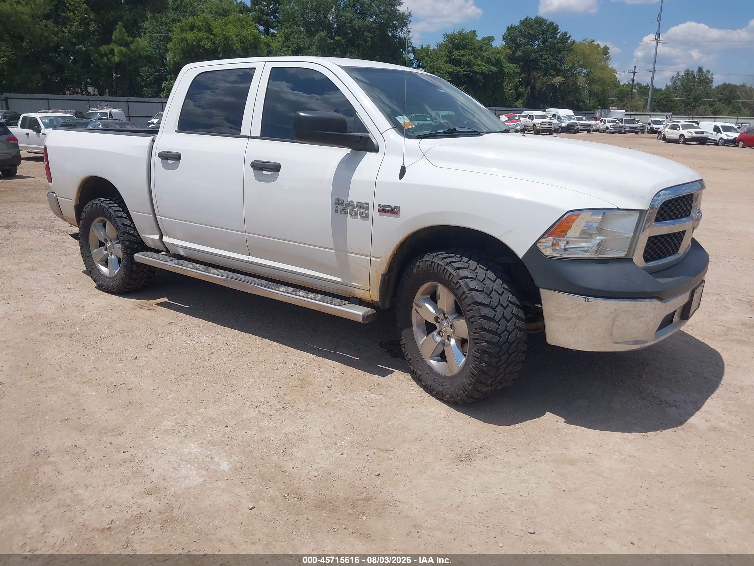 2015 Ram 1500 Tradesman Белый vin: 3C6RR7KT9FG631709