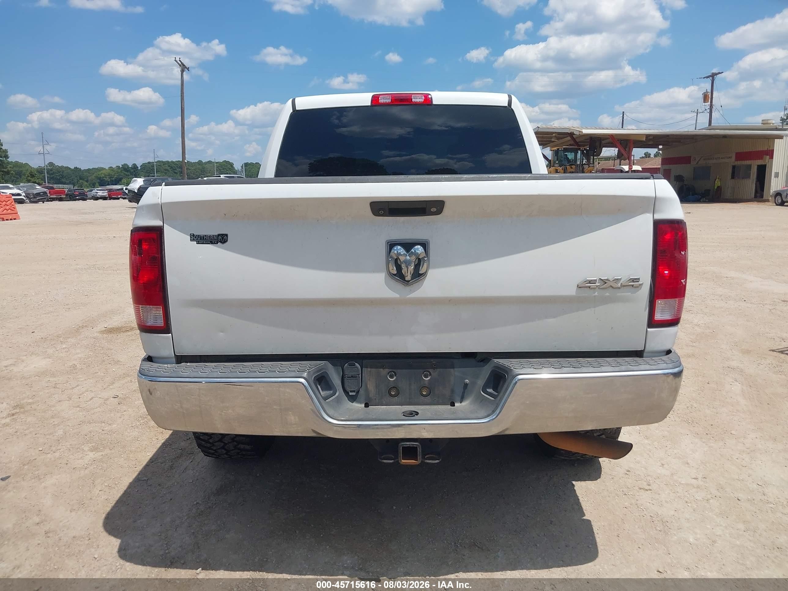 2015 Ram 1500 Tradesman Белый vin: 3C6RR7KT9FG631709