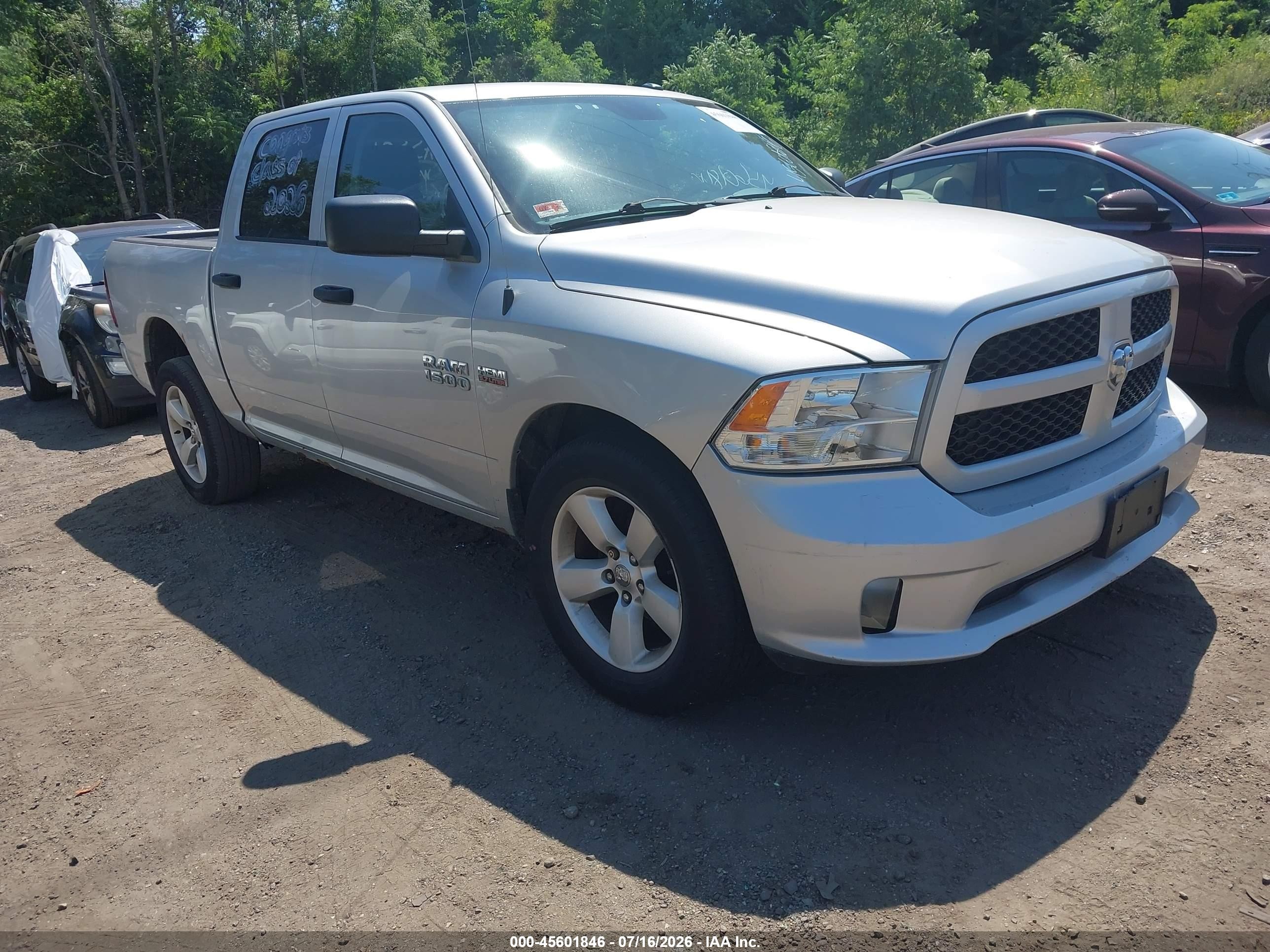 2015 Ram 1500 Express Gray vin: 3C6RR7KTXFG700424