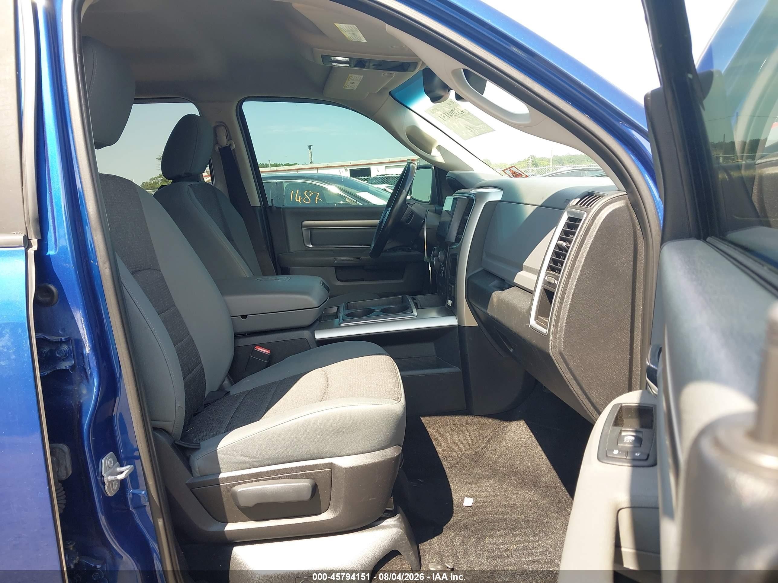 2015 Ram 1500   Blue vin: 3C6RR7LT1FG711875