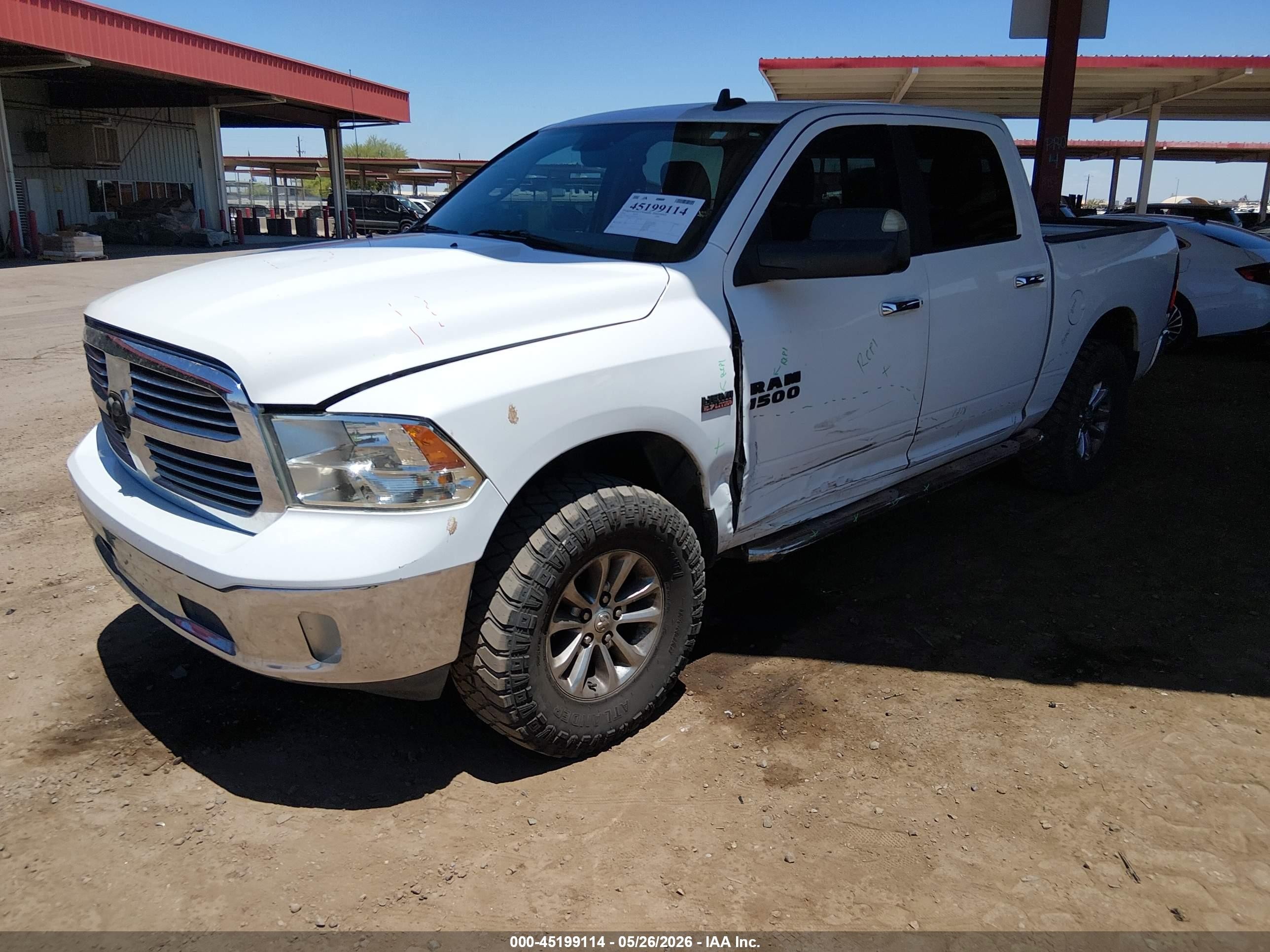 2015 Ram 1500 Big Horn White vin: 3C6RR7LT2FG532499