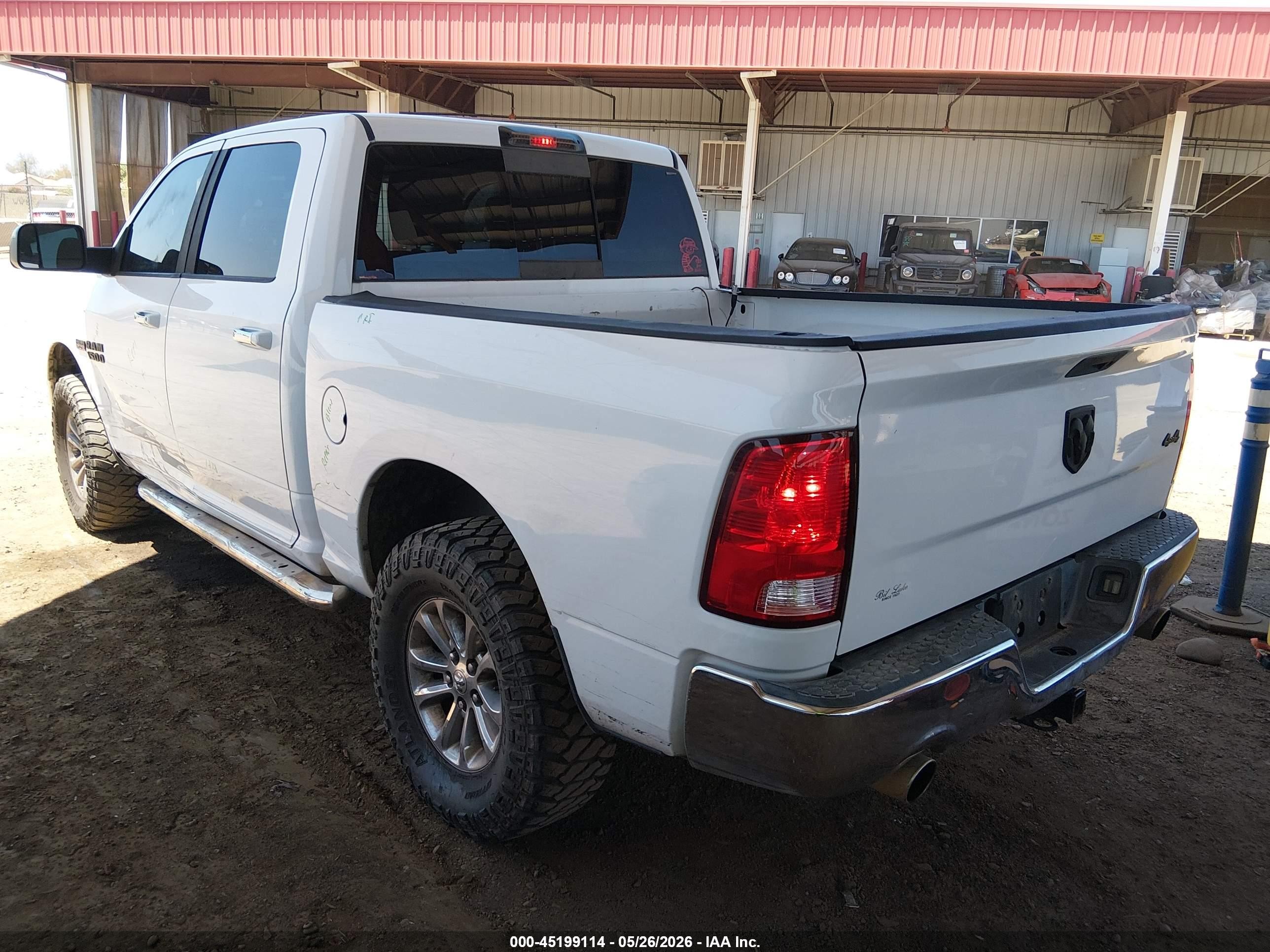 2015 Ram 1500 Big Horn White vin: 3C6RR7LT2FG532499