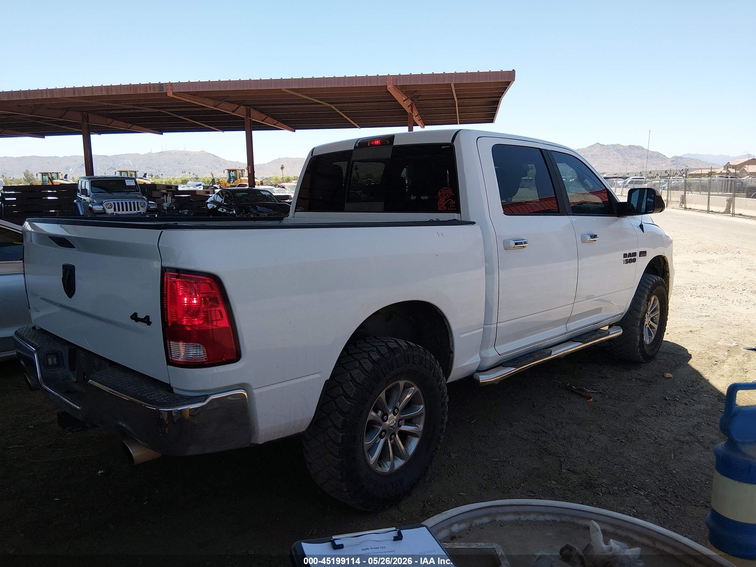 2015 Ram 1500 Big Horn White vin: 3C6RR7LT2FG532499