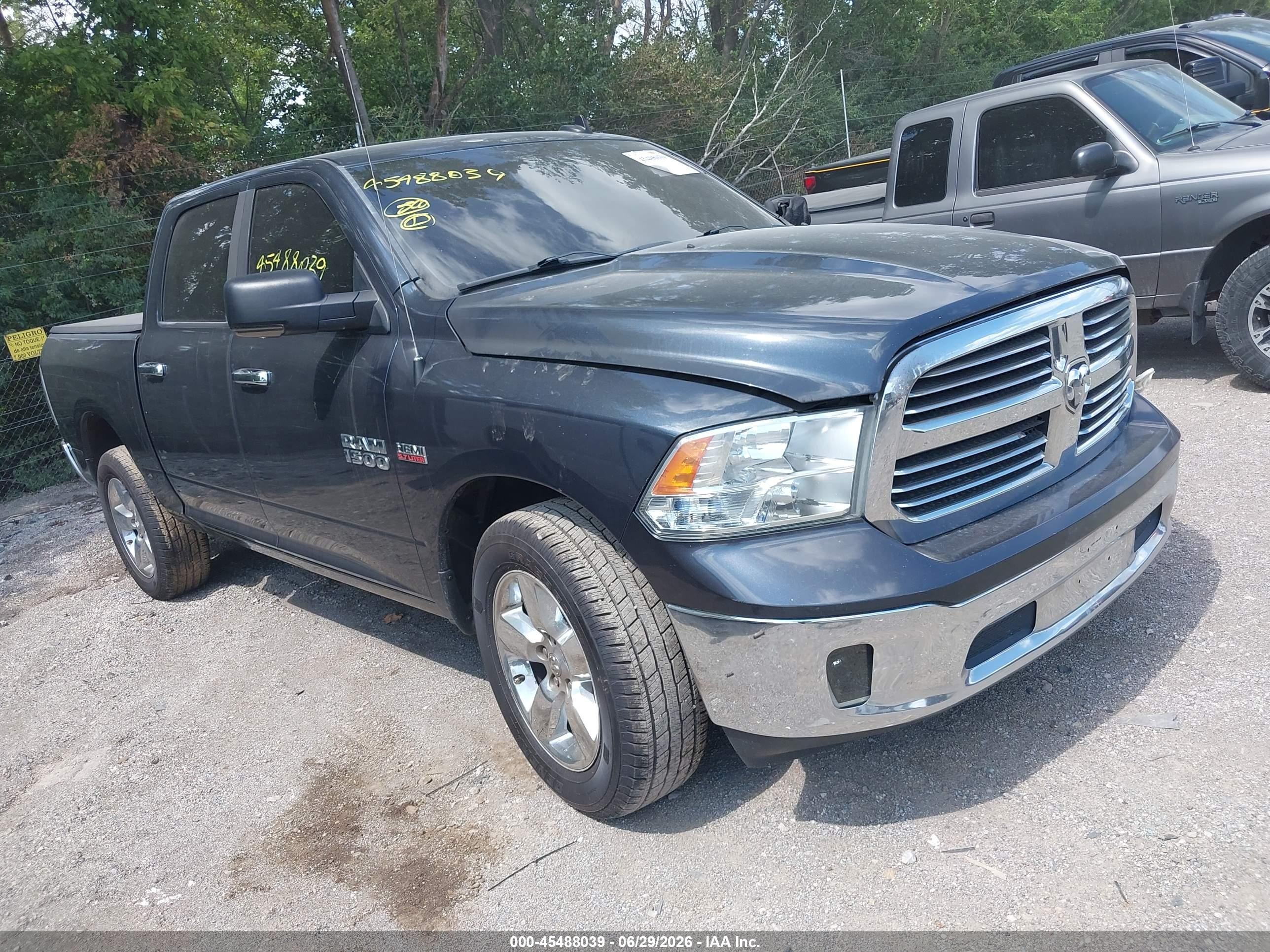 2015 Ram 1500 Big Horn Gray vin: 3C6RR7LT2FG711870