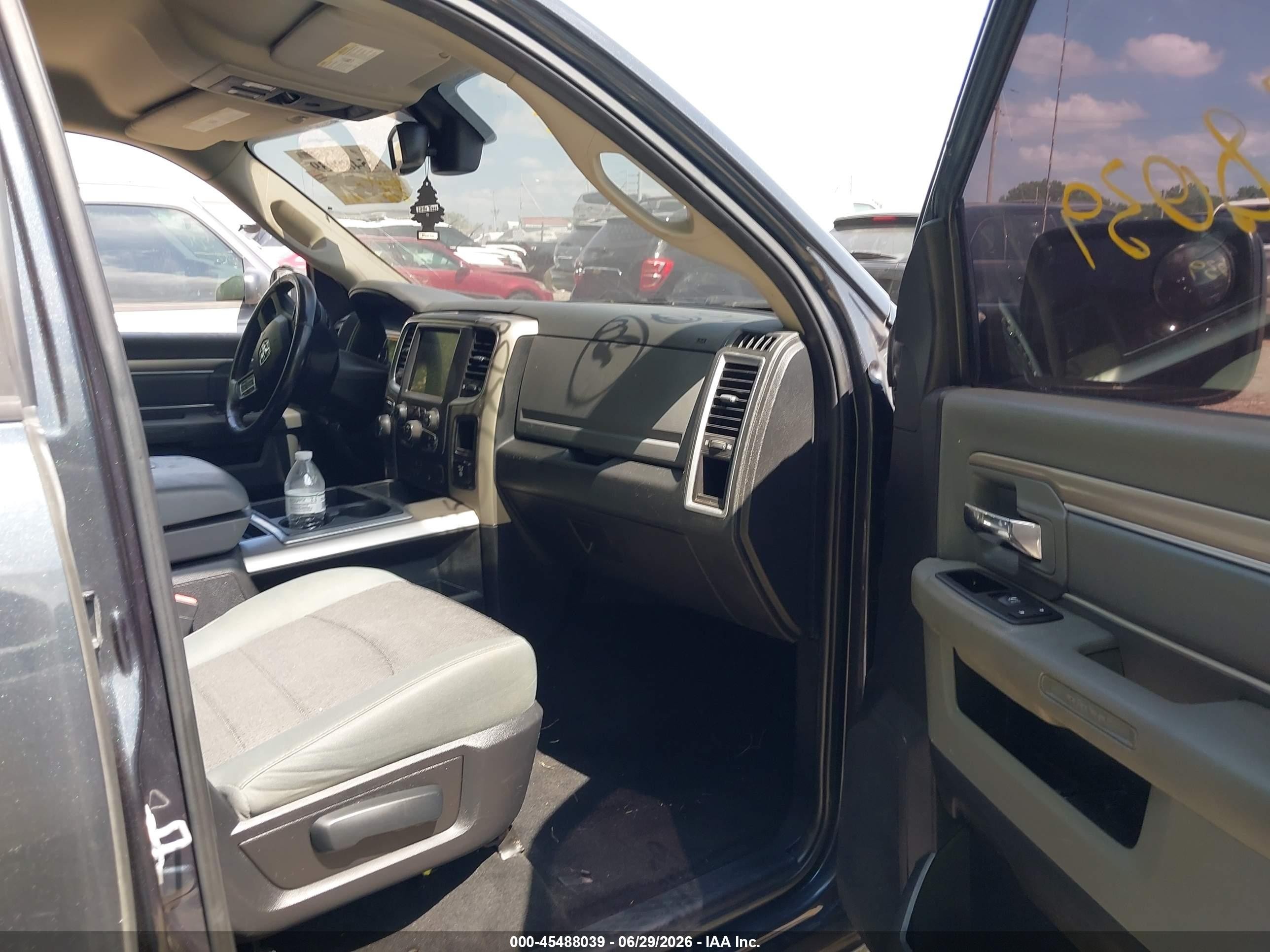 2015 Ram 1500 Big Horn Gray vin: 3C6RR7LT2FG711870