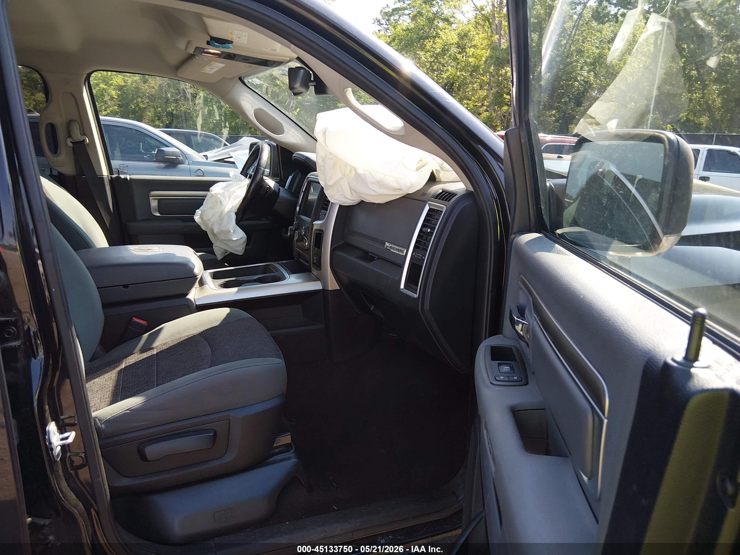 2016 Ram 1500 Big Horn Black vin: 3C6RR7LT2GG241230