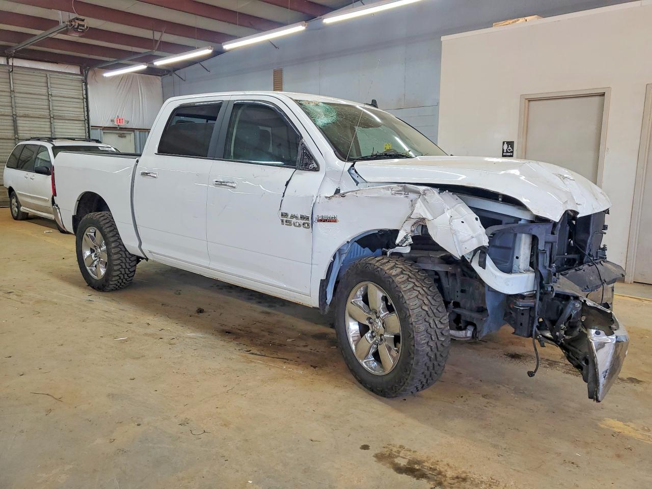 2017 Ram 1500 Slt White vin: 3C6RR7LT5HG774626