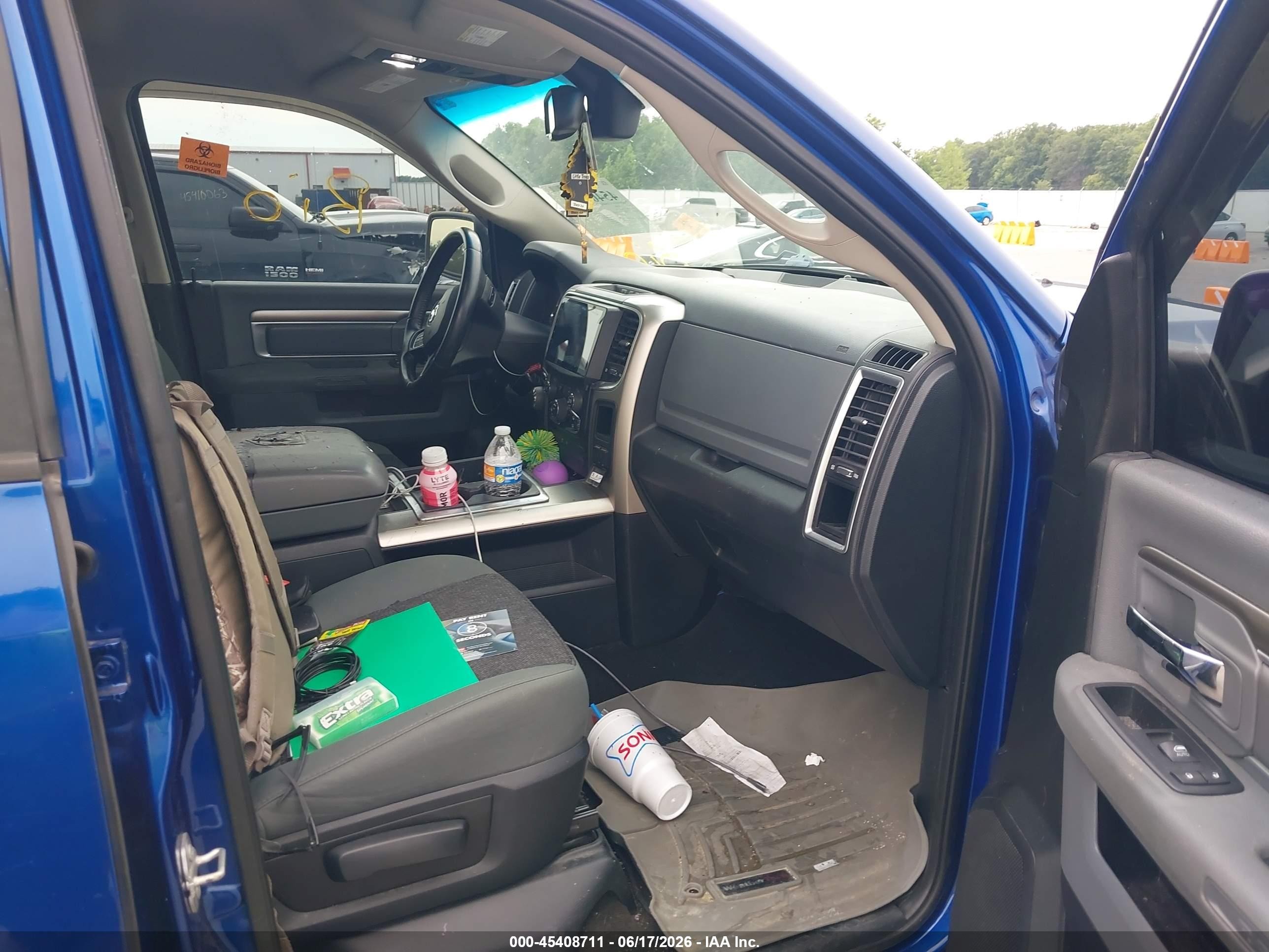 2015 Ram 1500 Big Horn Blue vin: 3C6RR7LT8FG654428