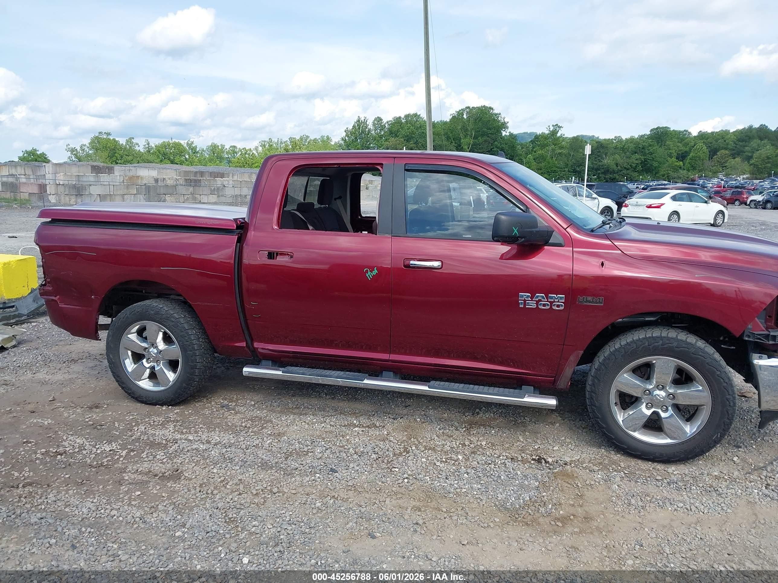 2017 Ram 1500 Big Horn  4x4 5'7 Box Burgundy vin: 3C6RR7LT8HG688405