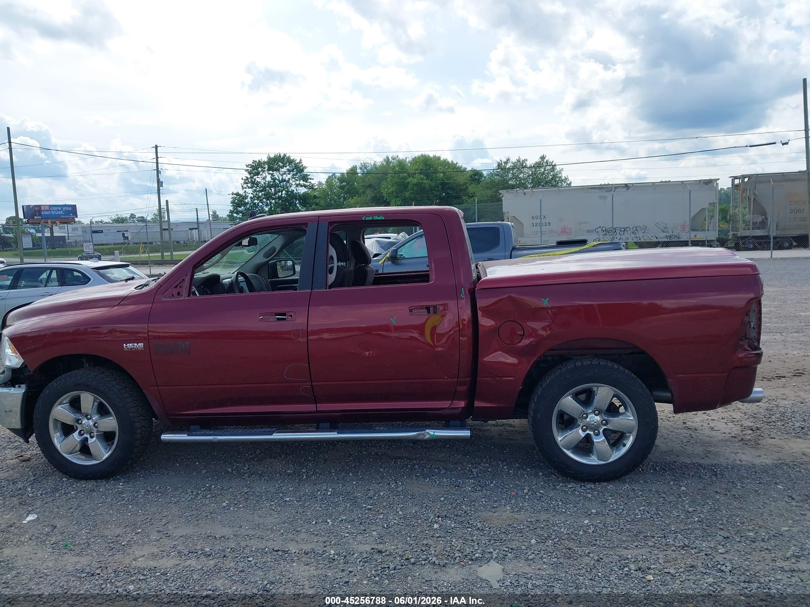 2017 Ram 1500 Big Horn  4x4 5'7 Box Burgundy vin: 3C6RR7LT8HG688405