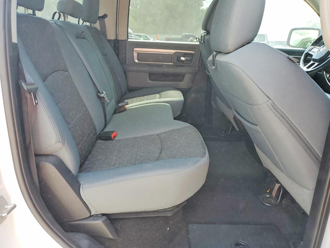2015 Ram 1500 Slt White vin: 3C6RR7LTXFG711664