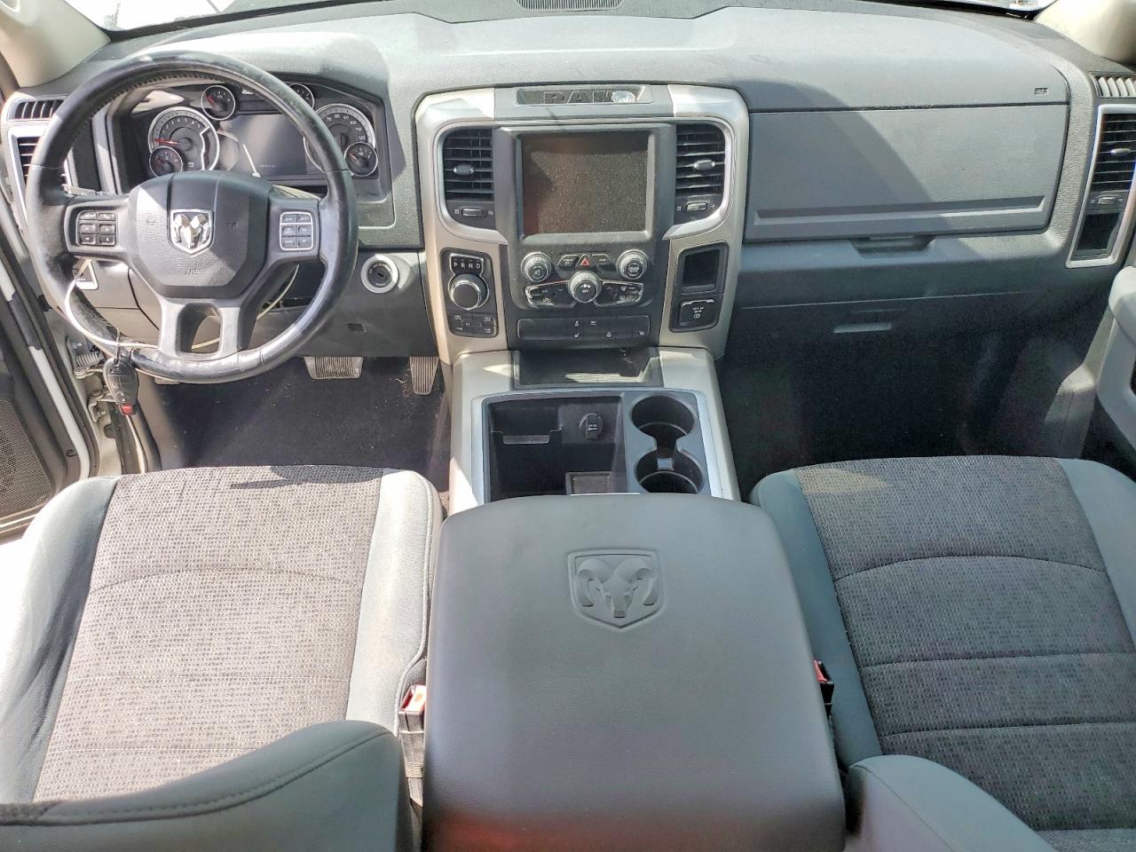 2015 Ram 1500 Slt White vin: 3C6RR7LTXFG711664