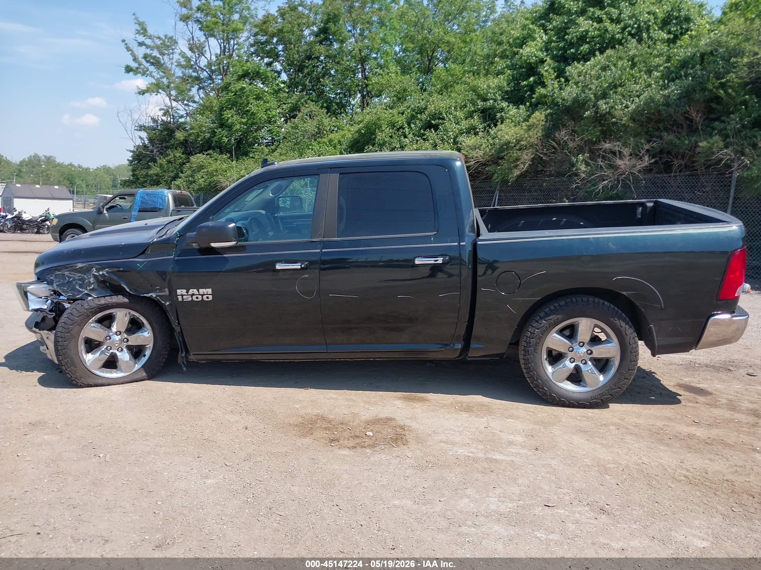 2017 Ram 1500 Big Horn  4x4 5'7 Box Black vin: 3C6RR7LTXHG523925
